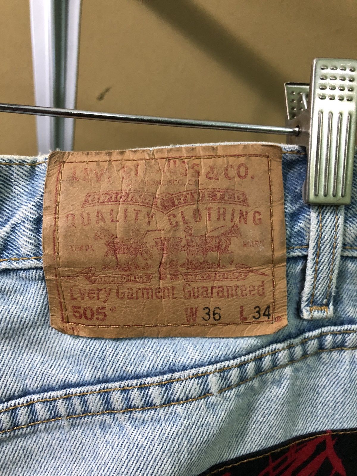 Levi's Vintage Clothing × Vintage Vintage Levis 505 Distressed Denim Jeans Size US 36 / EU 52 - 6 Thumbnail