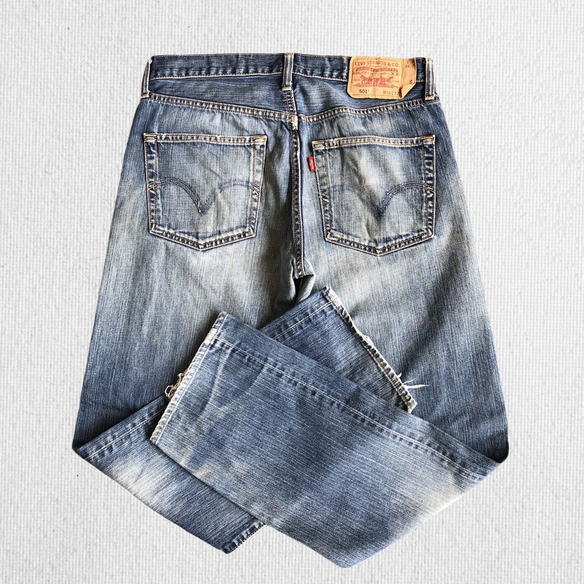 Levi's × Vintage Vintage Levis 501 Distressed Denim Jeans Size US 32 / EU 48 - 1 Thumbnail