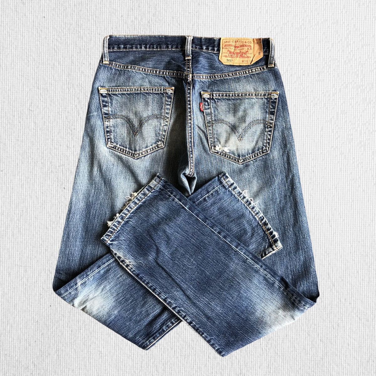 Levi's Vintage Levis 501 Distressed Denim Jeans Size US 30 / EU 46 - 1 Thumbnail