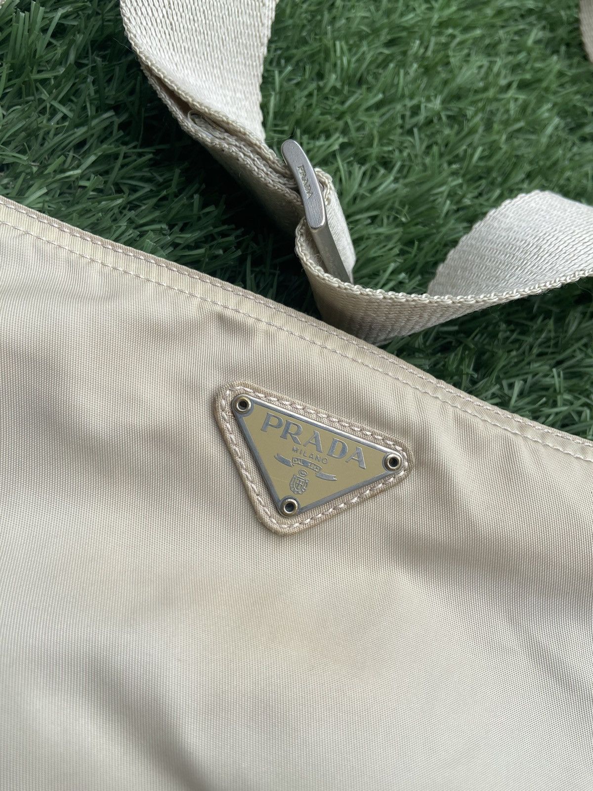 Prada PRADA Bag Nylon Messenger Crossbody Bag Size ONE SIZE - 2 Thumbnail