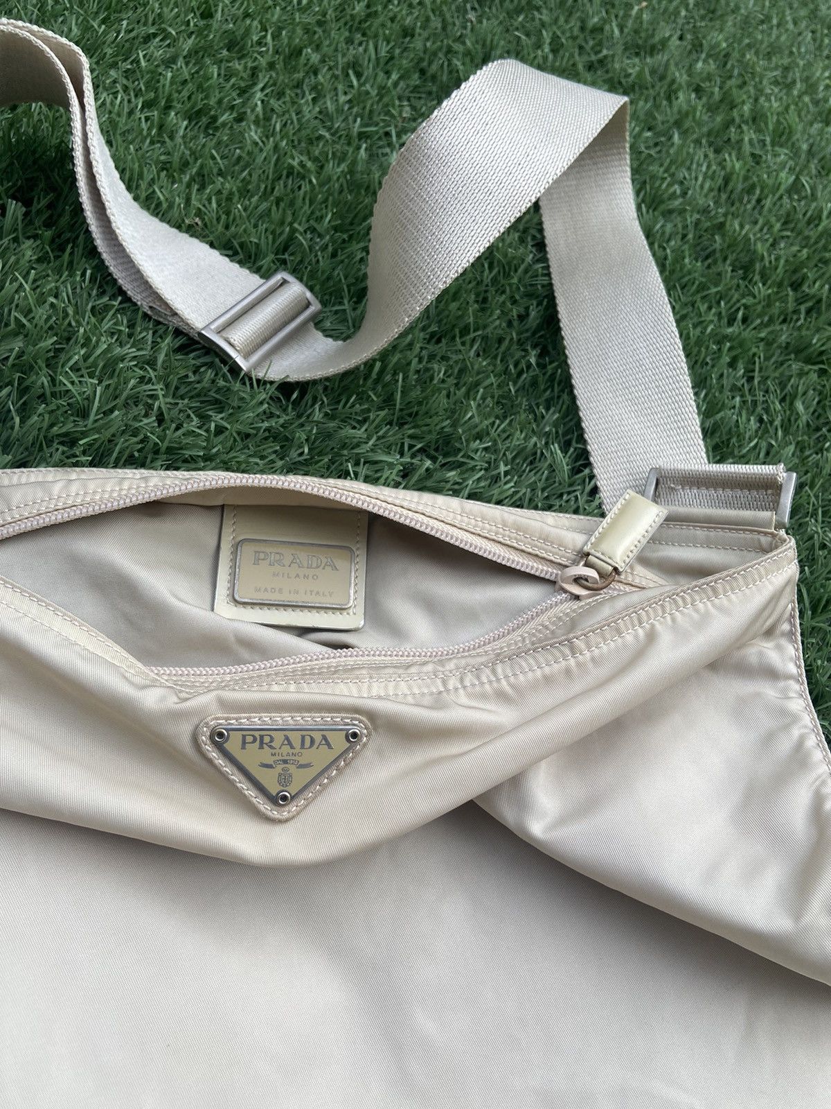 Prada PRADA Bag Nylon Messenger Crossbody Bag Size ONE SIZE - 7 Thumbnail
