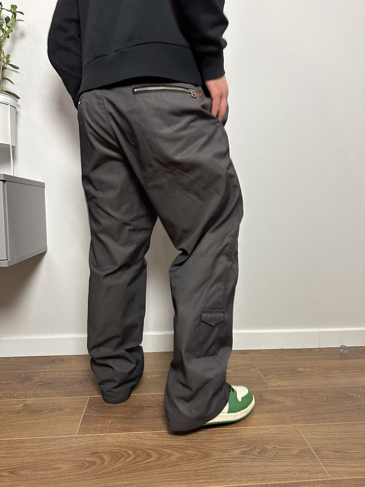 Hugo Boss × Vintage Vintage Boss Avant-garde Style Zip Pocket Loose Pants Size US 34 / EU 50 - 5 Thumbnail