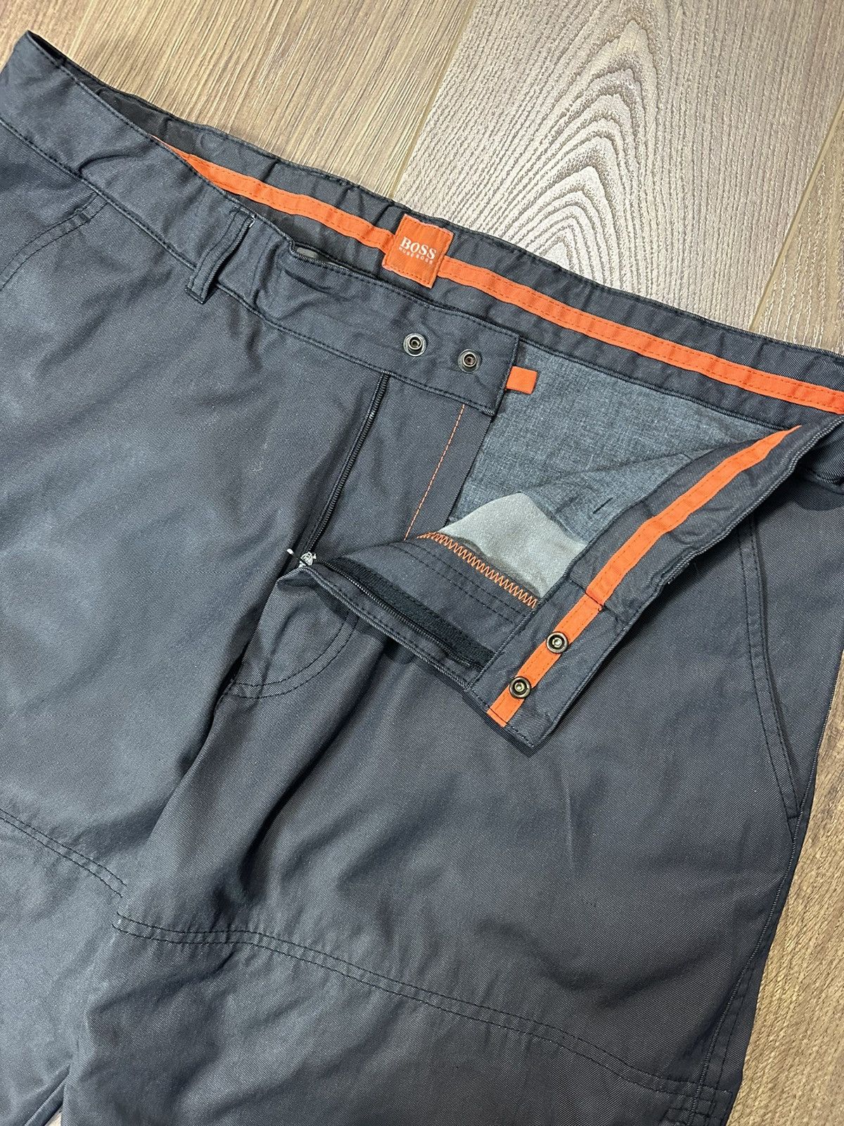 Hugo Boss × Vintage Vintage Boss Avant-garde Style Zip Pocket Loose Pants Size US 34 / EU 50 - 11 Thumbnail