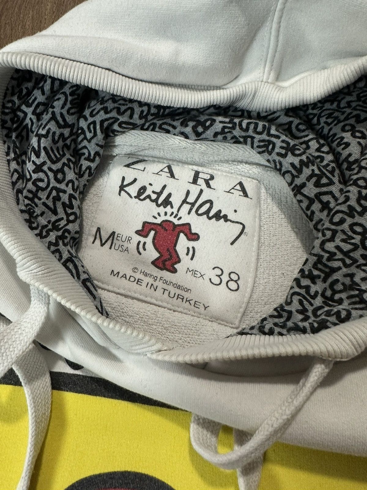 Keith Haring × Vintage × Zara Keith Haring Zara Printed Cotton White Long Sleeve Hoodie Size US M / EU 48-50 / 2 - 10 Thumbnail