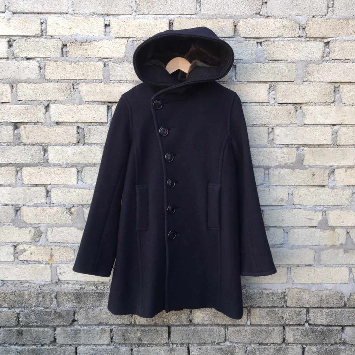 image of Issey Miyake Sunaokuwahara Asymetrical Buttom Hoodie Jacket in Black, Men's (Size Medium)
