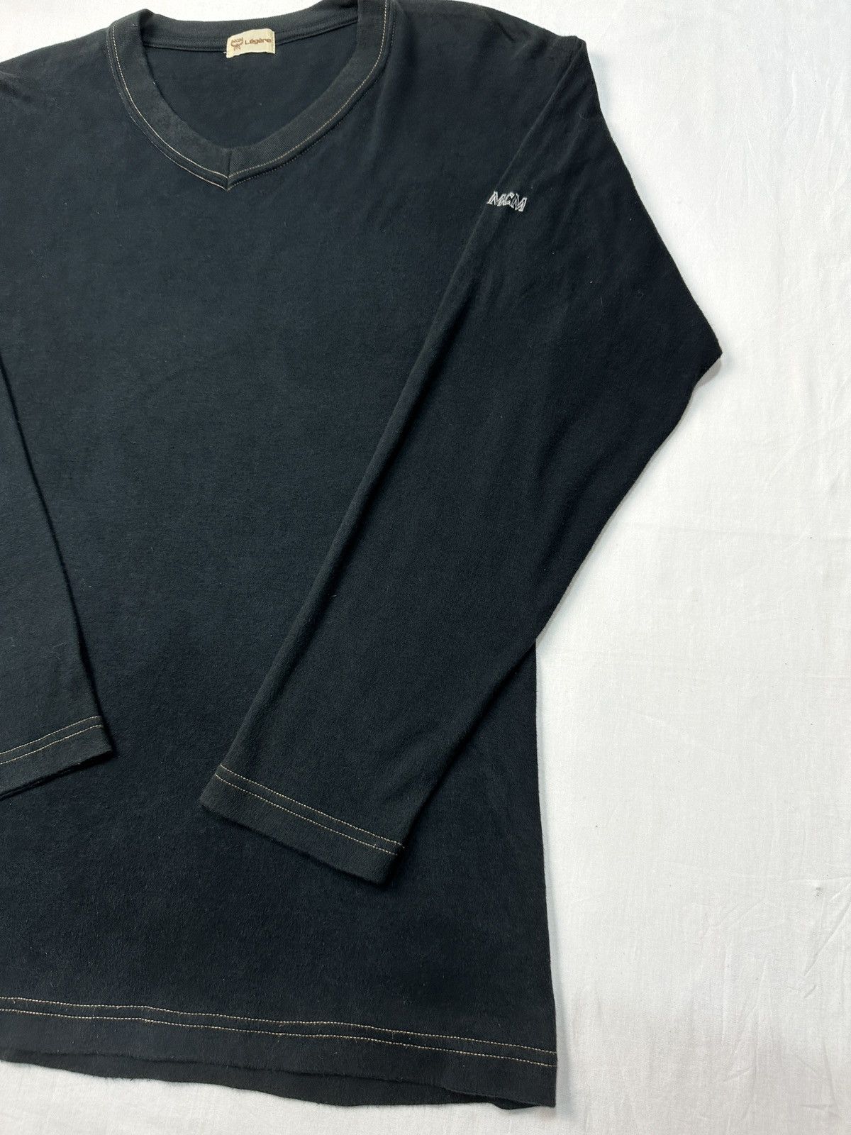 Designer MCM plain black strechable long sleeve tee shirt Size US M / EU 48-50 / 2 - 8 Thumbnail