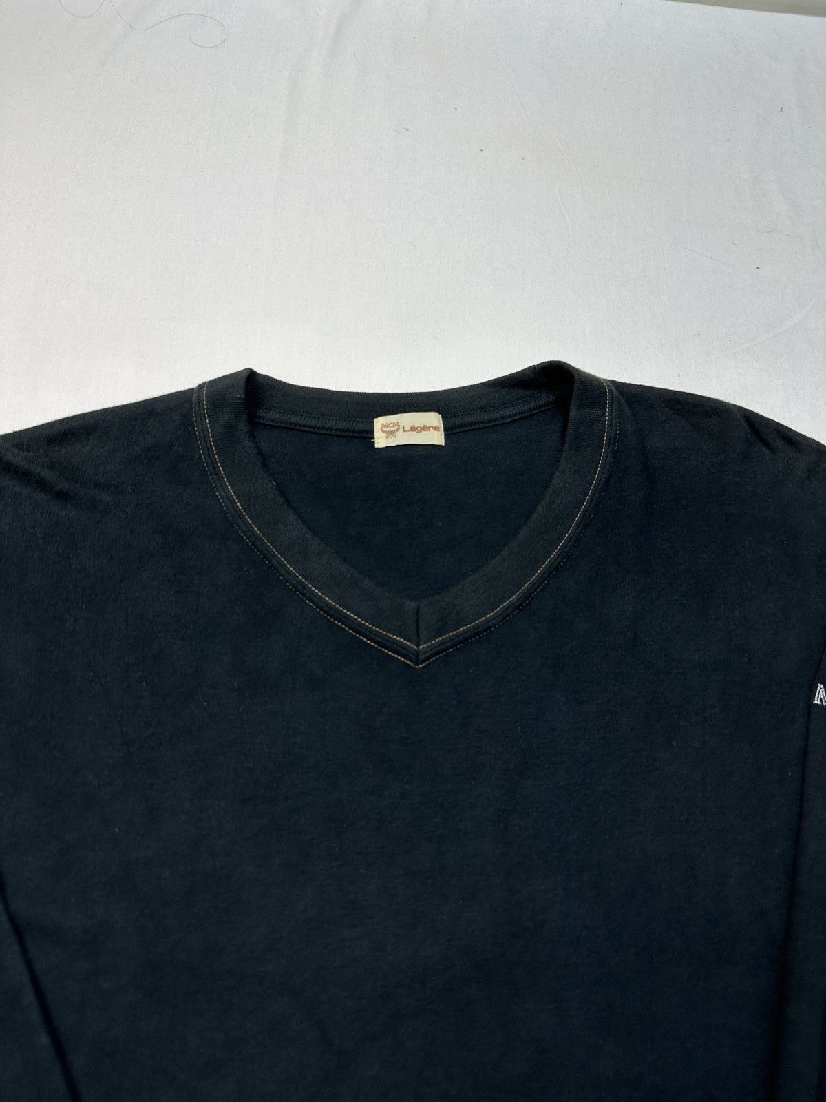 Designer MCM plain black strechable long sleeve tee shirt Size US M / EU 48-50 / 2 - 10 Thumbnail