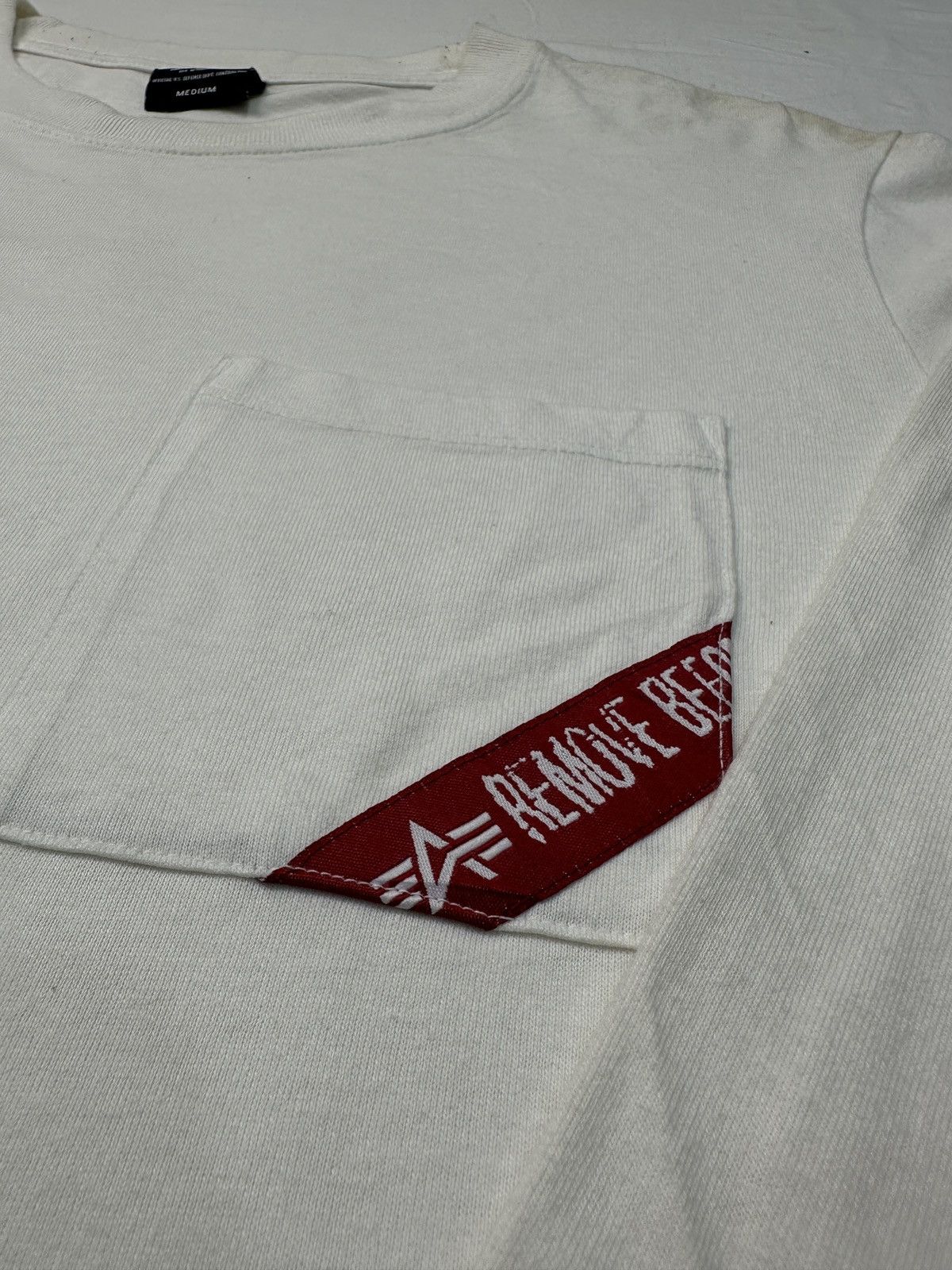 Alpha Industries Alpha Industries long sleave single pocket tshirt Size US M / EU 48-50 / 2 - 9 Thumbnail