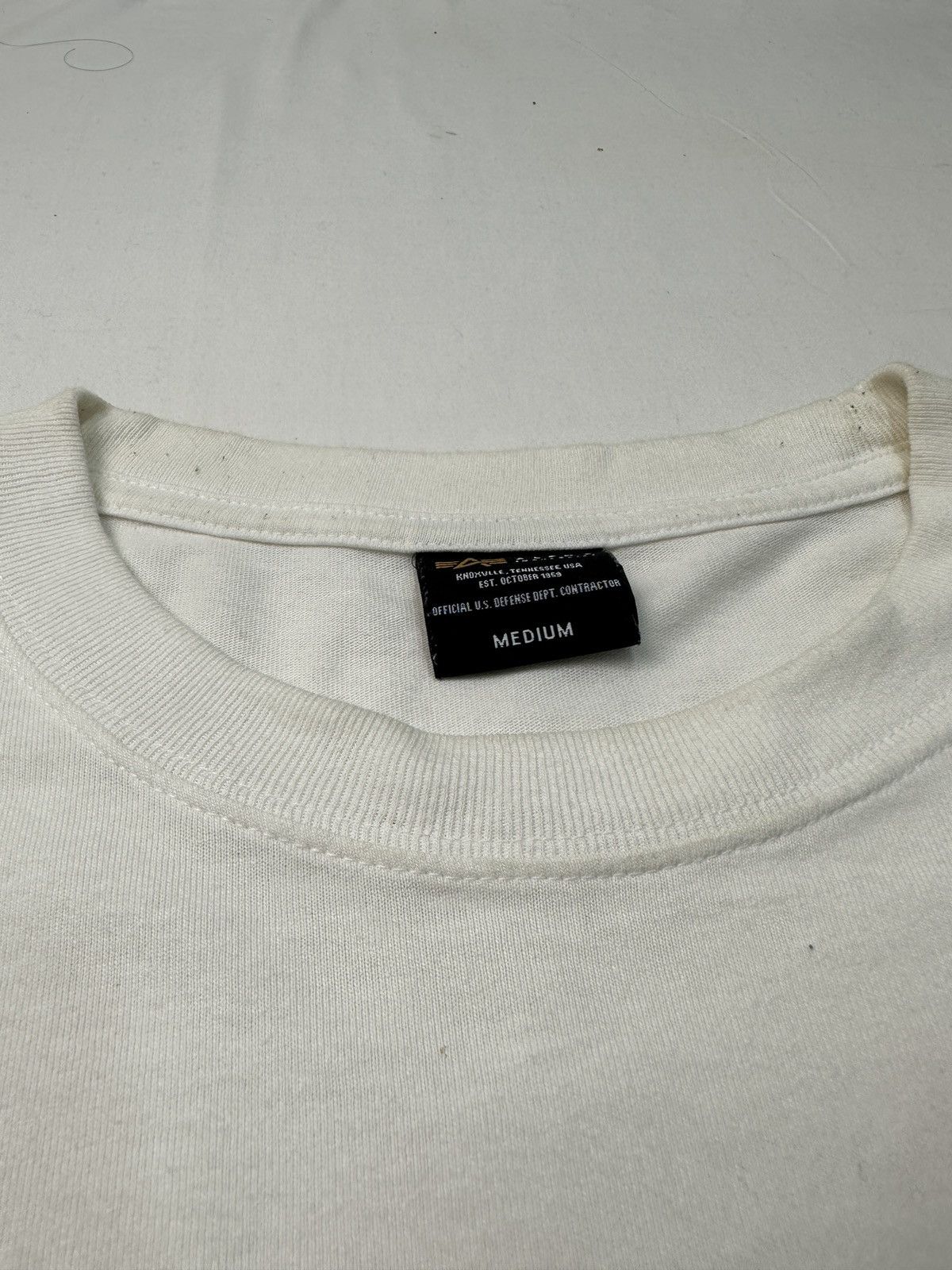 Alpha Industries Alpha Industries long sleave single pocket tshirt Size US M / EU 48-50 / 2 - 11 Thumbnail