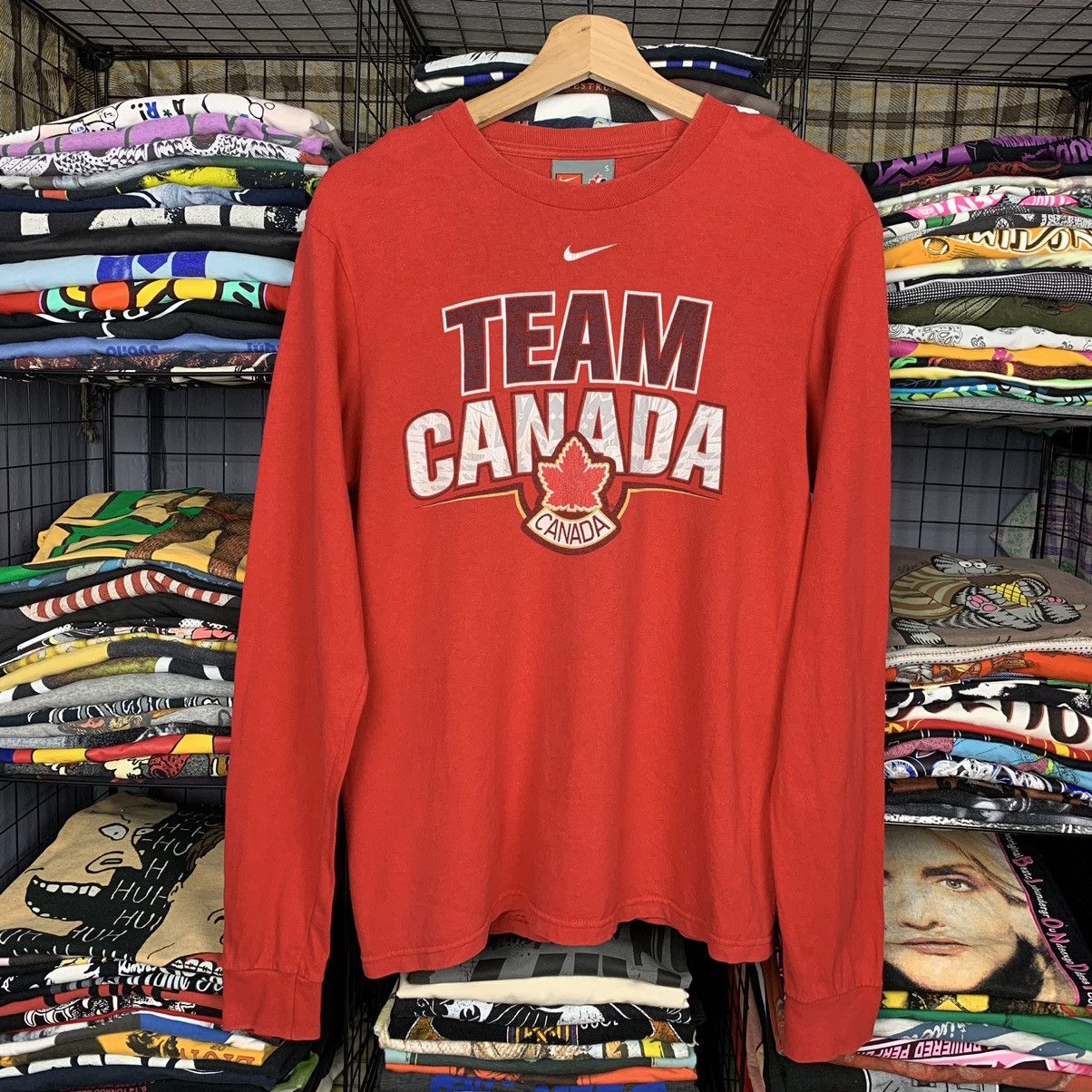 Nike × Vintage vintage nike team canada size Small Size US S / EU 44-46 / 1 - 1 Thumbnail