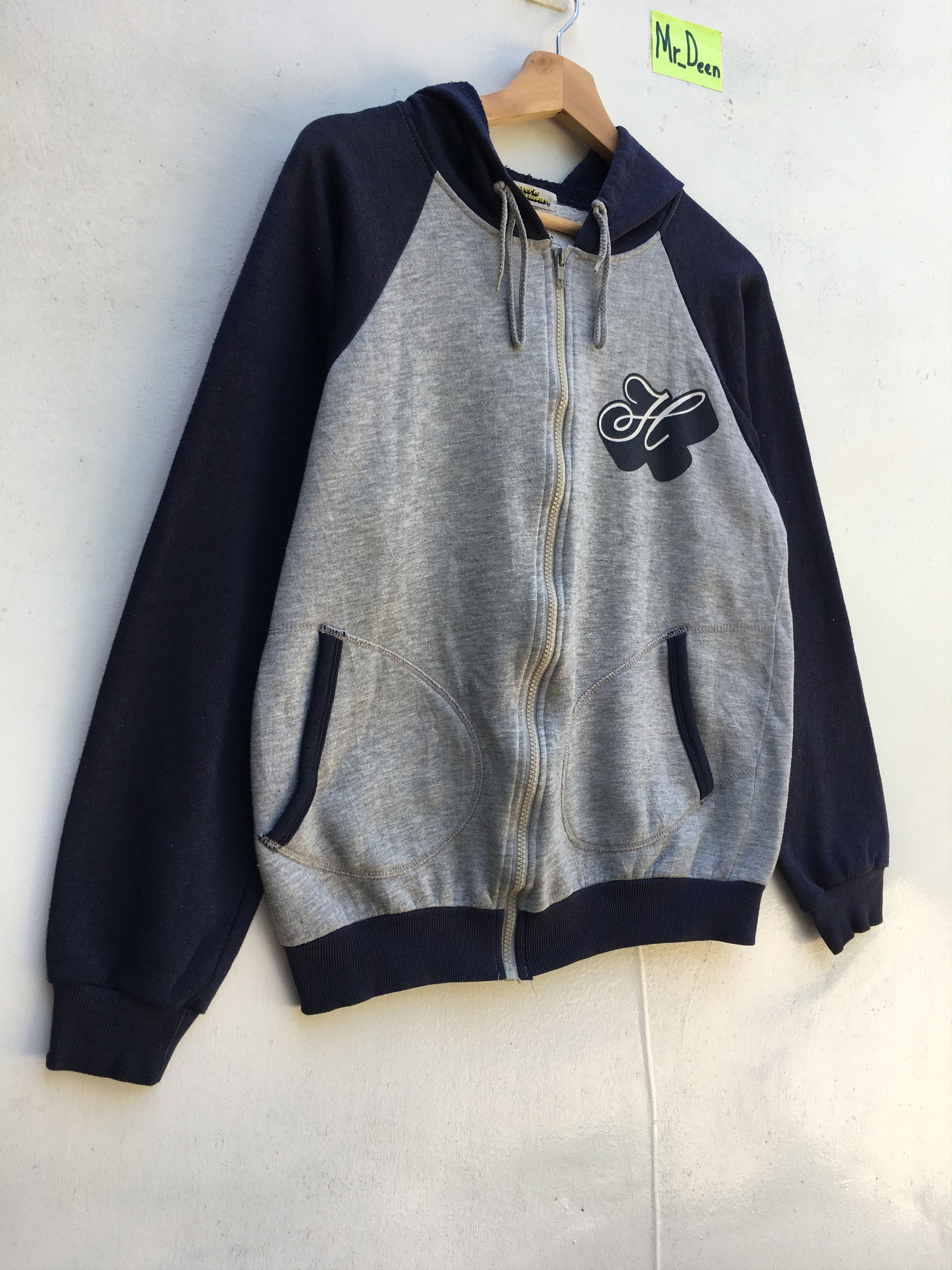 Hysteric Glamour Rare Vtg Hysteric Glamour Big Logo Zipper Hoodie Size US S / EU 44-46 / 1 - 6 Thumbnail