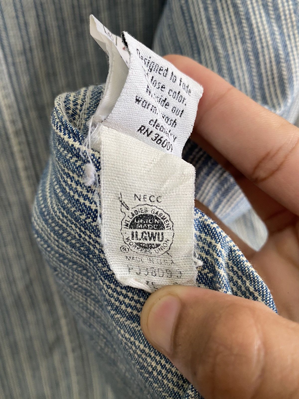 Calvin Klein CALVIN KLEIN BLUE HICKORY STRIPE DISTRESSED CHORE JACKET Size US M / EU 48-50 / 2 - 8 Thumbnail