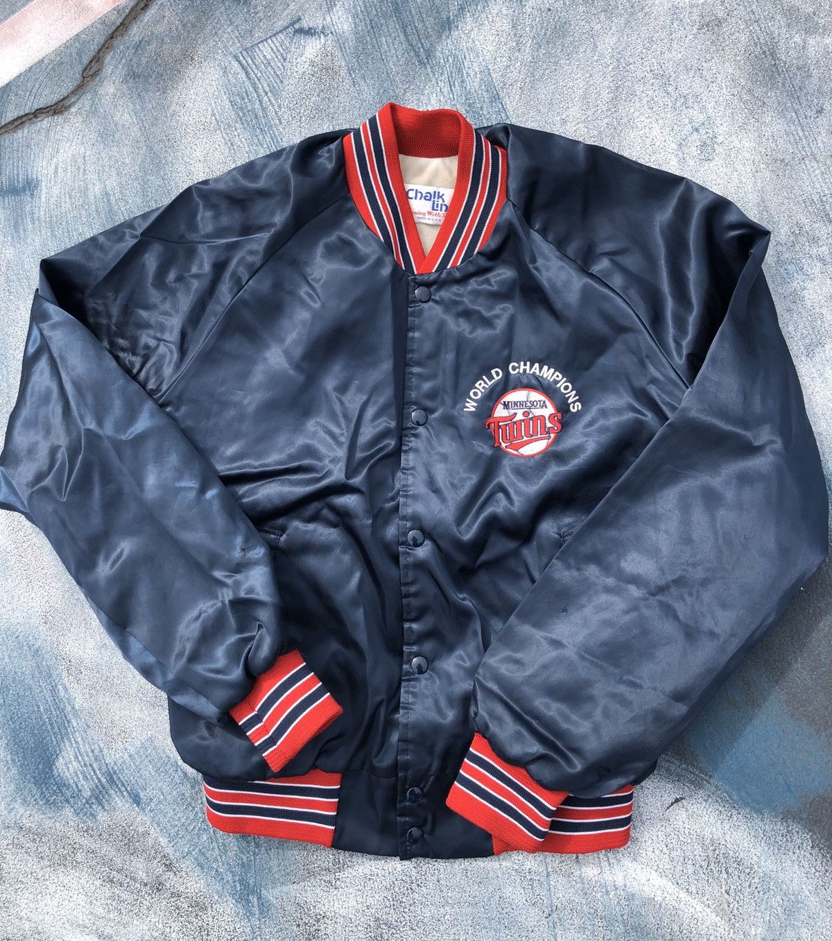Vintage Minnesota Twins Chalk Line Satin Bomber Jacket