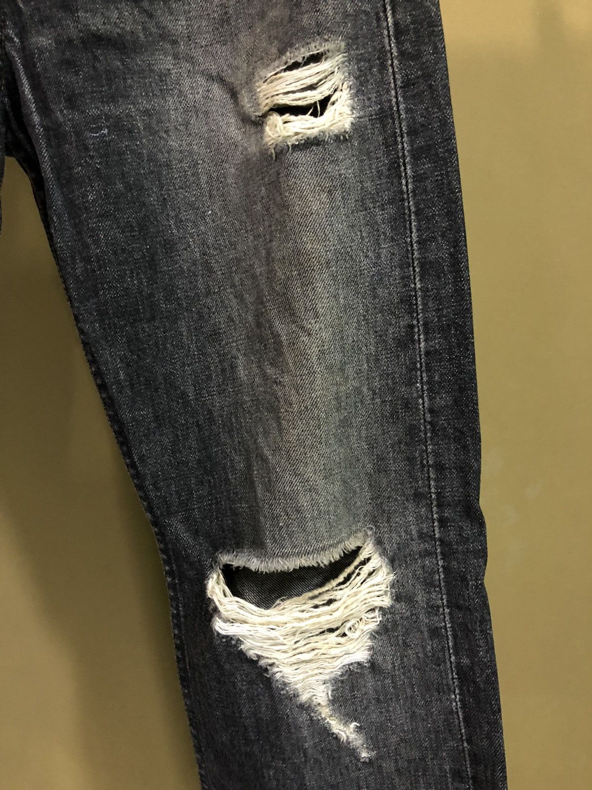 Levi's × Vintage Vintage Levis 505 Distressed Denim Jeans Size US 30 / EU 46 - 4 Thumbnail