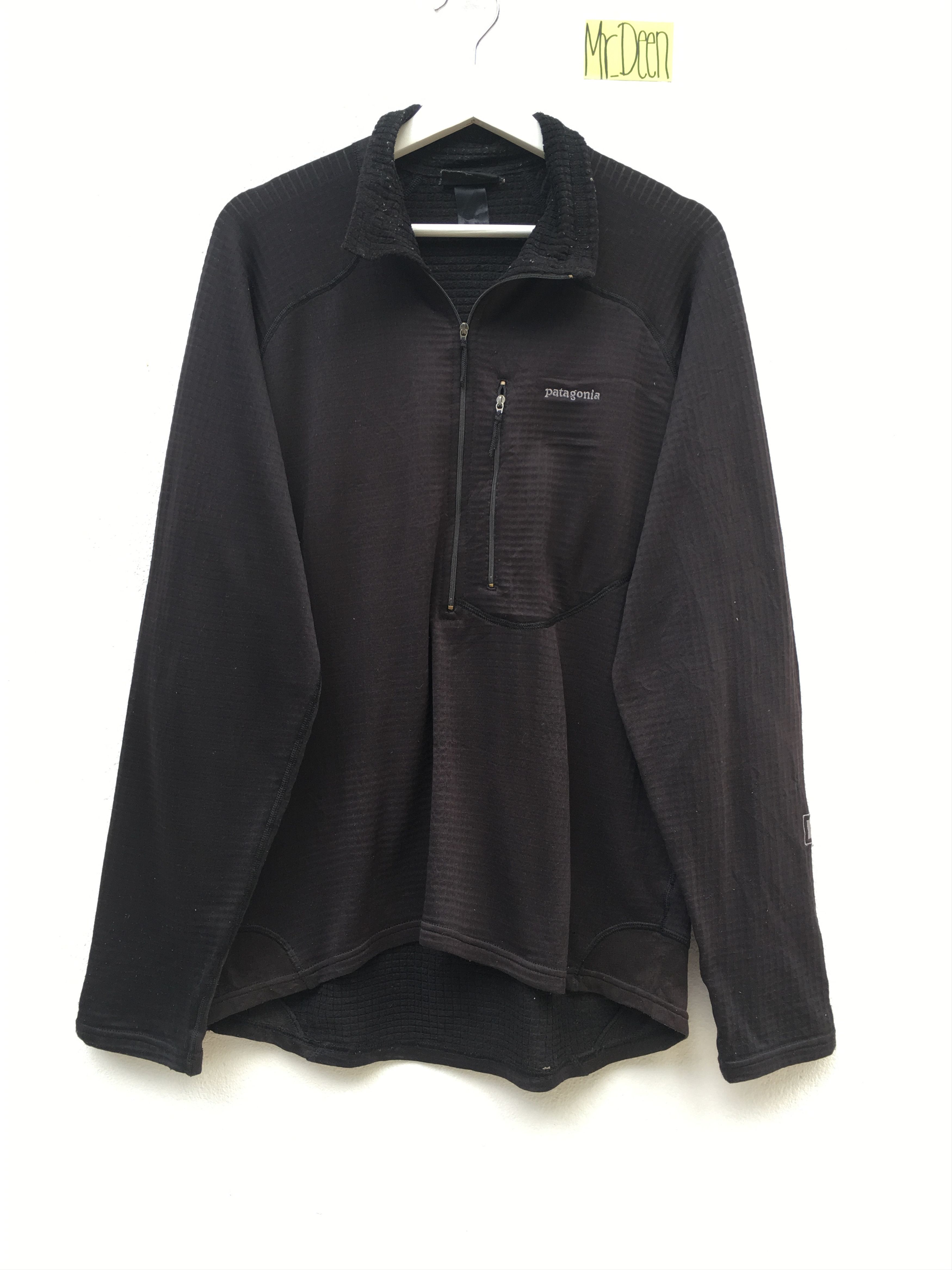 image of VTG Patagonia Men Large Regulator Half Zip Polartec Fleece in Black