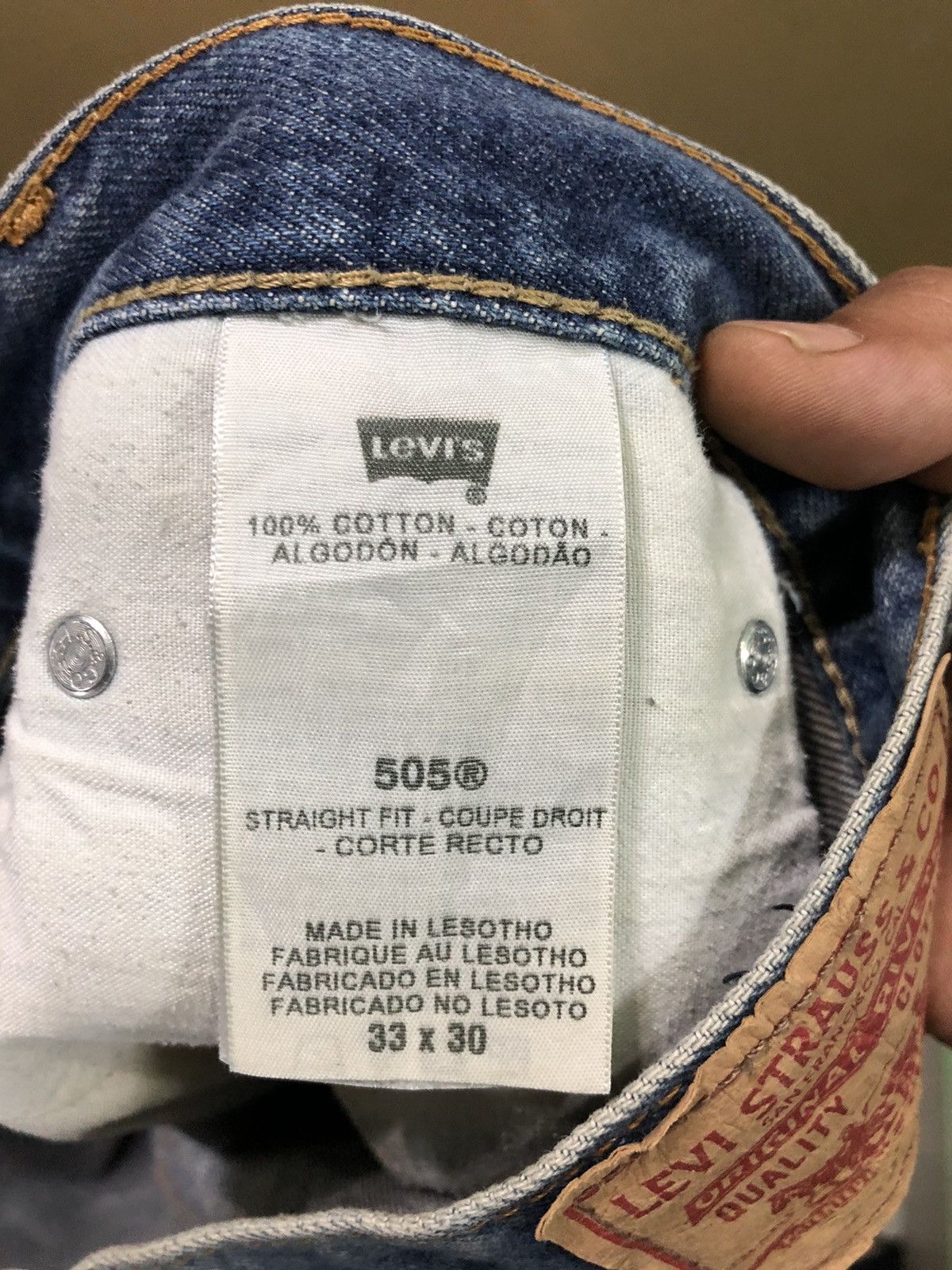 Levi's Vintage Levis 505 Distressed Denim Jeans Size US 34 / EU 50 - 8 Thumbnail