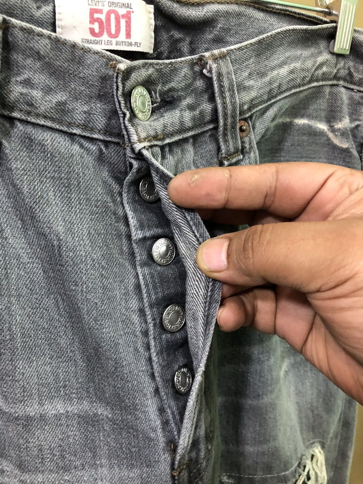 Levi's Vintage Levis 501 Distressed Denim Jeans Size US 32 / EU 48 - 5 Thumbnail