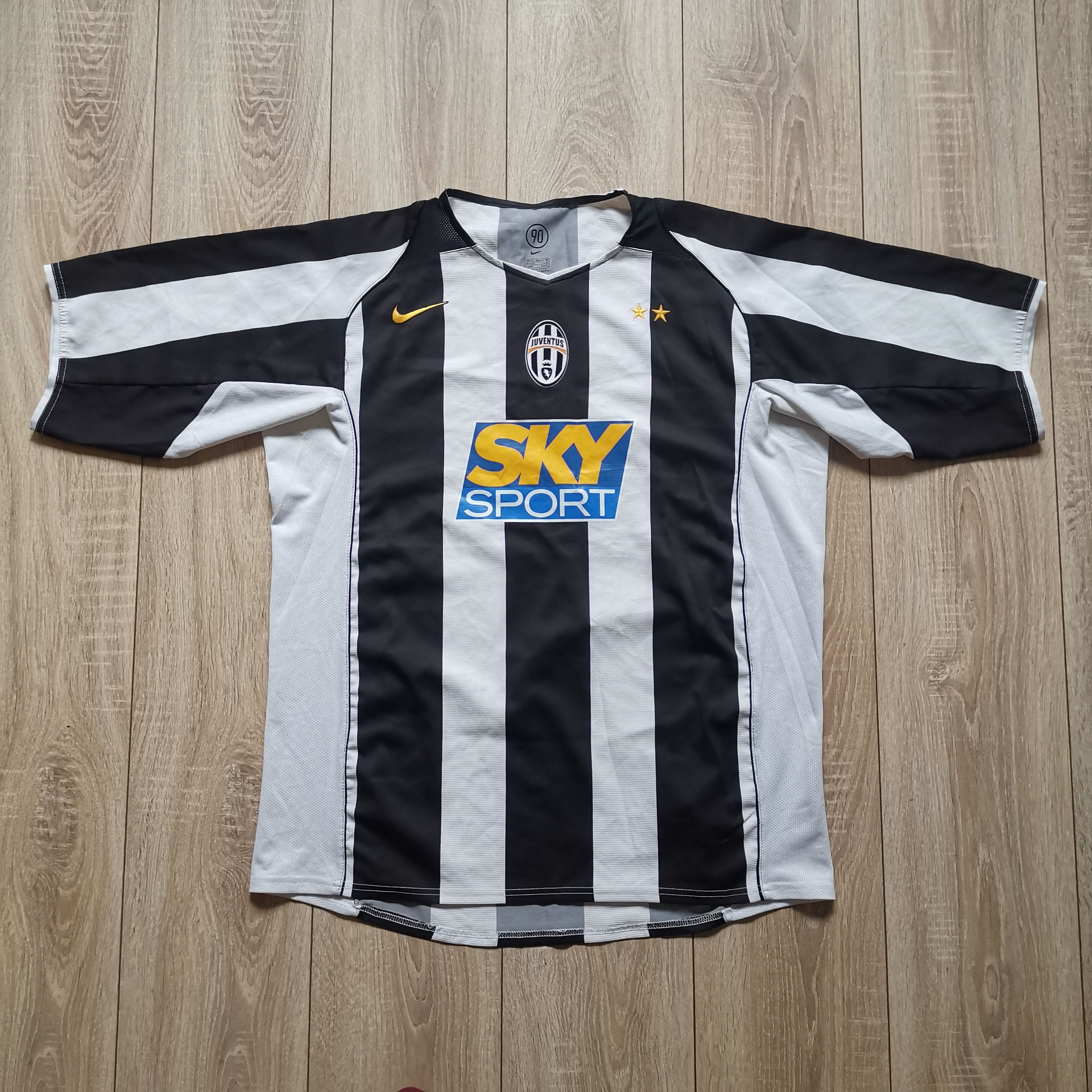 image of Nike Juventus 2004 2006 Home Jersey Football Shirt Soccer in Black White, Men's (Size XL)