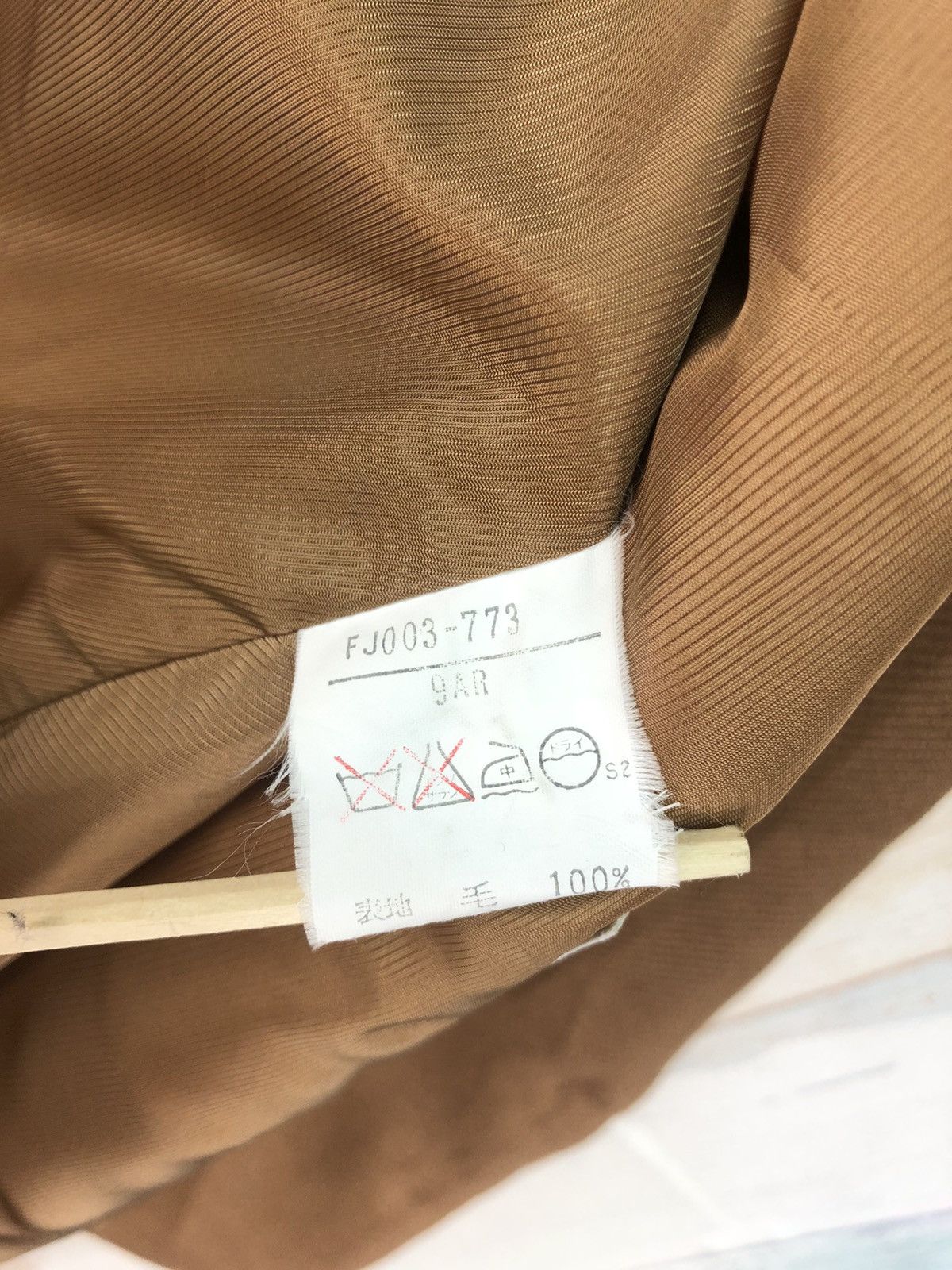 Burberry × Vintage Vintage 90s Burberrys Blazers Size US M / EU 48-50 / 2 - 9 Thumbnail