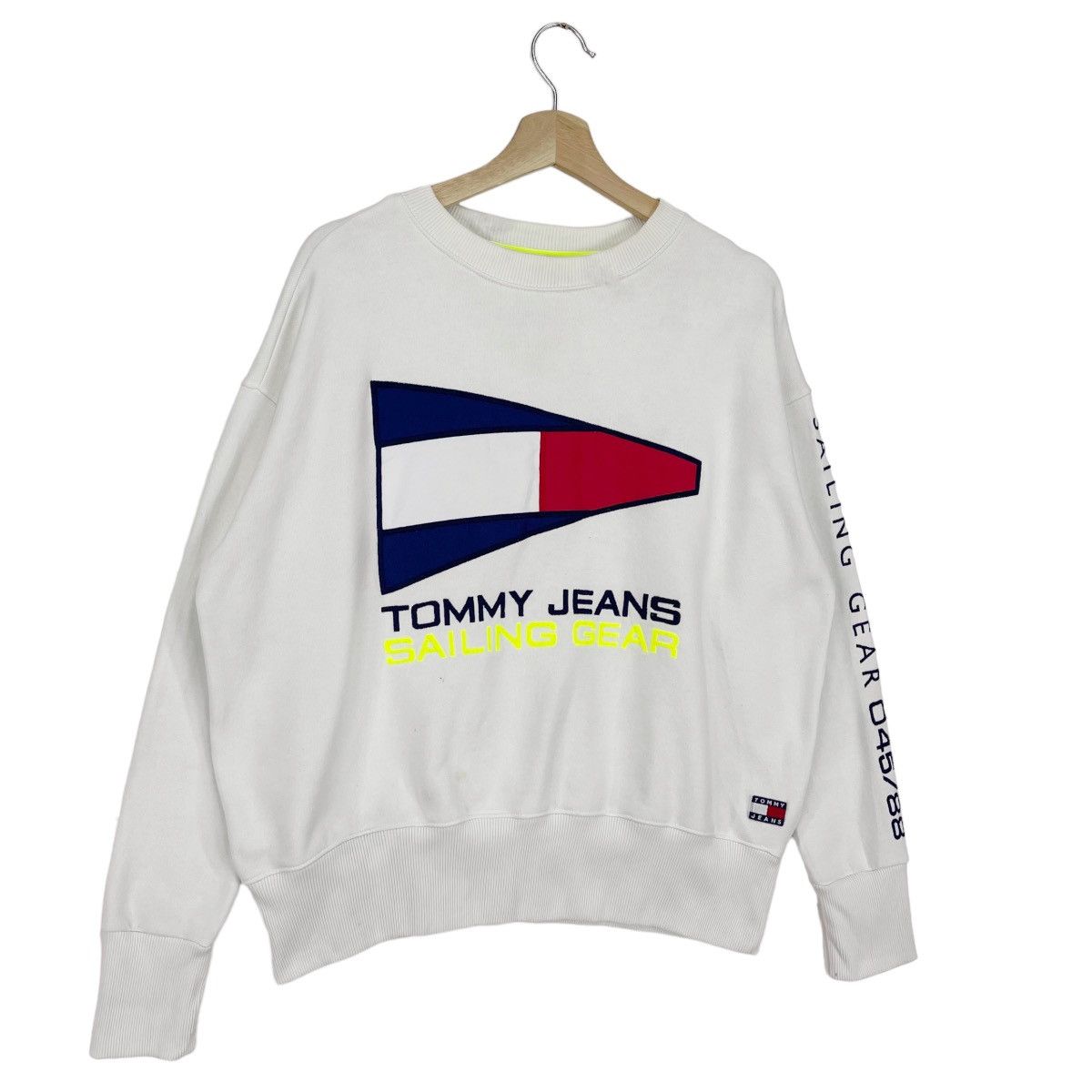 Tommy Hilfiger × Tommy Jeans × Vintage 90’s Tommy Sailing Gear Sweatshirts Size US M / EU 48-50 / 2 - 3 Thumbnail