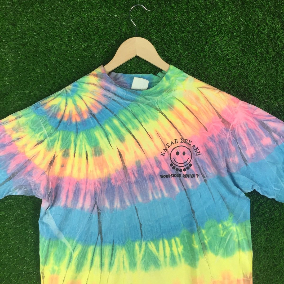 Vintage Vintage Woodstock Revival ‘91 Make Love Not War T-shirt Size US L / EU 52-54 / 3 - 3 Thumbnail