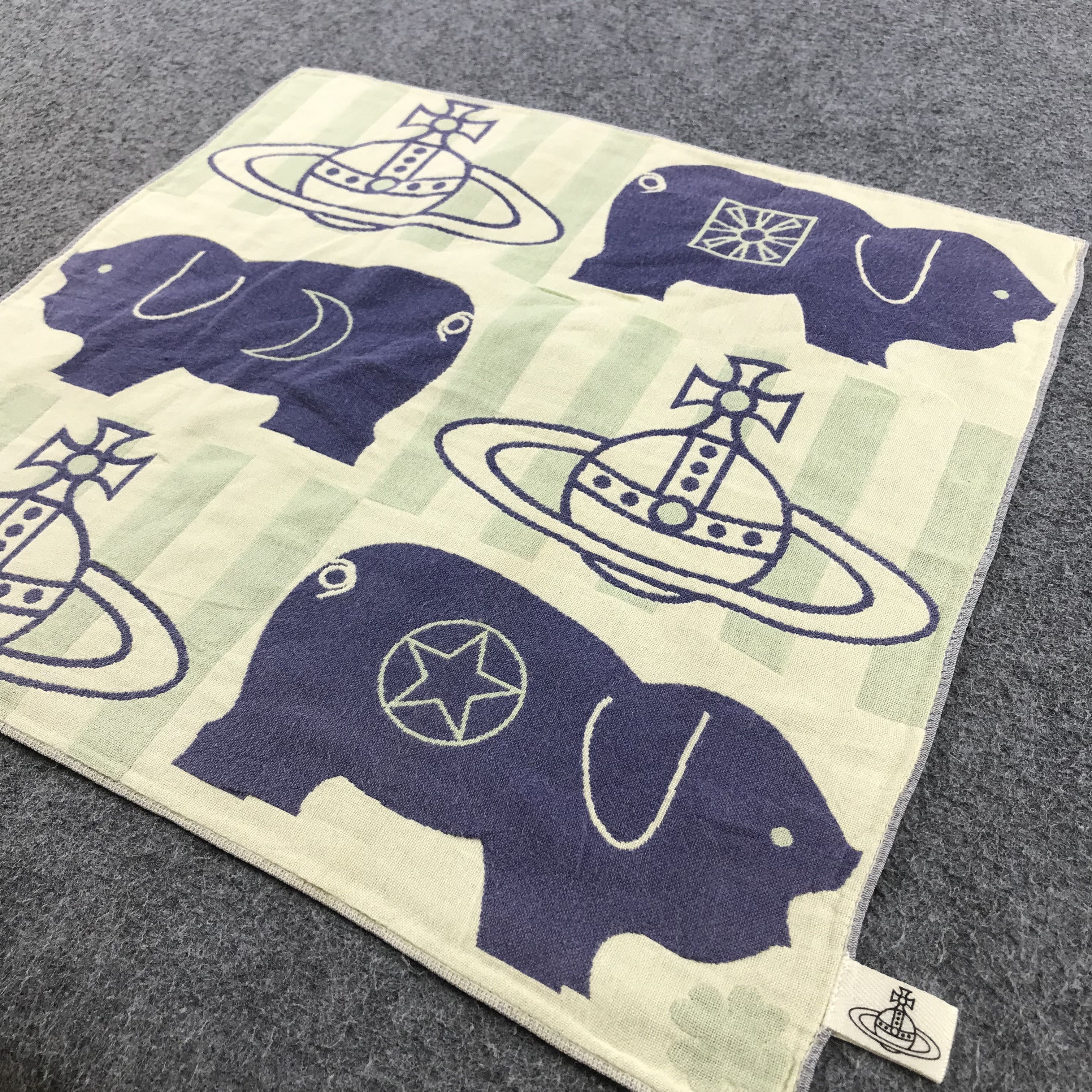 Vivienne Westwood Vivienne Westwood Handkerchief Neckerchief Bandana H1296 Size ONE SIZE - 3 Thumbnail