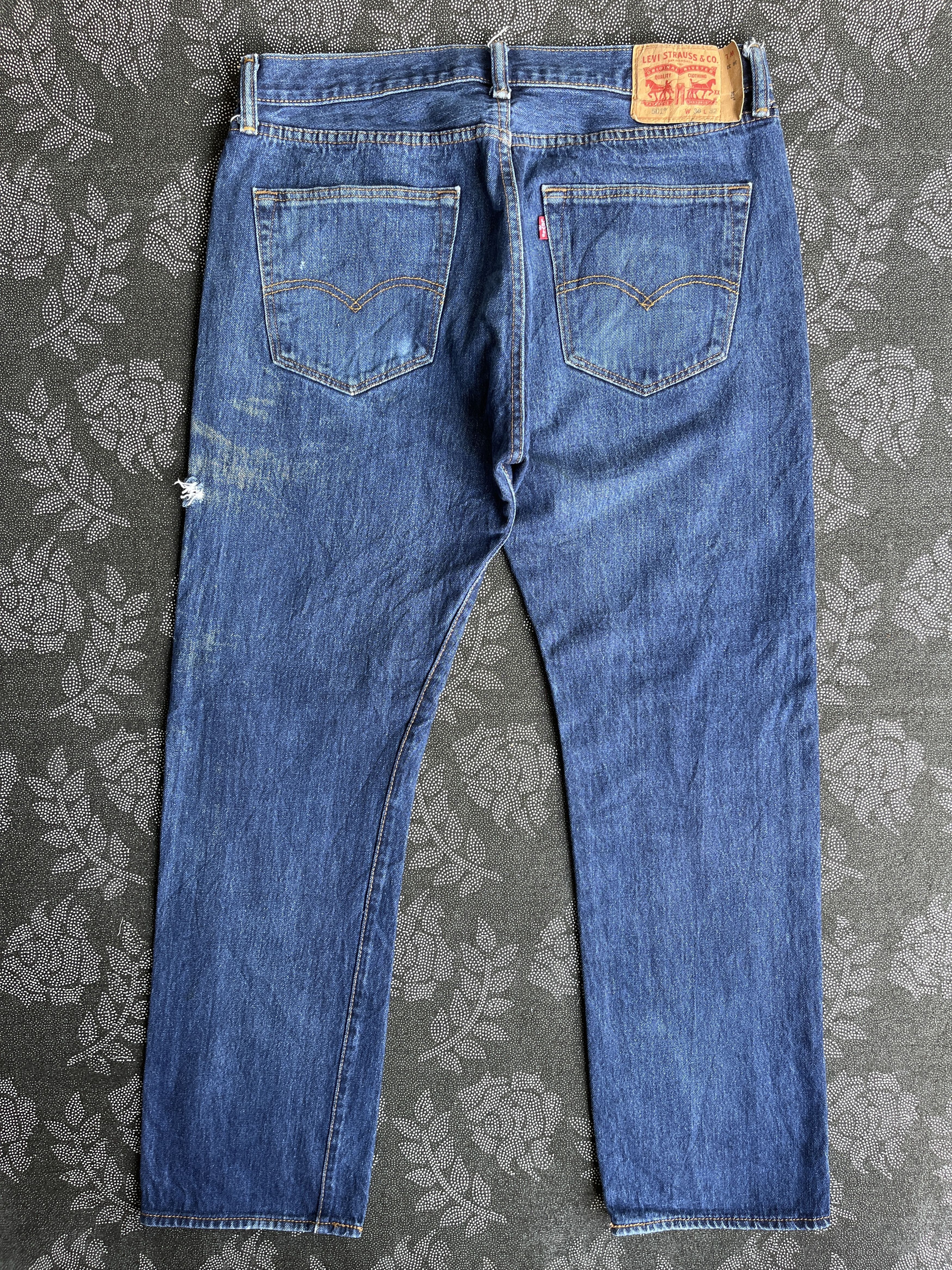 Levi's × Vintage Vintage Levi’s 501 Jeans Blue Wash Denim - J196 Size US 36 / EU 52 - 2 Thumbnail