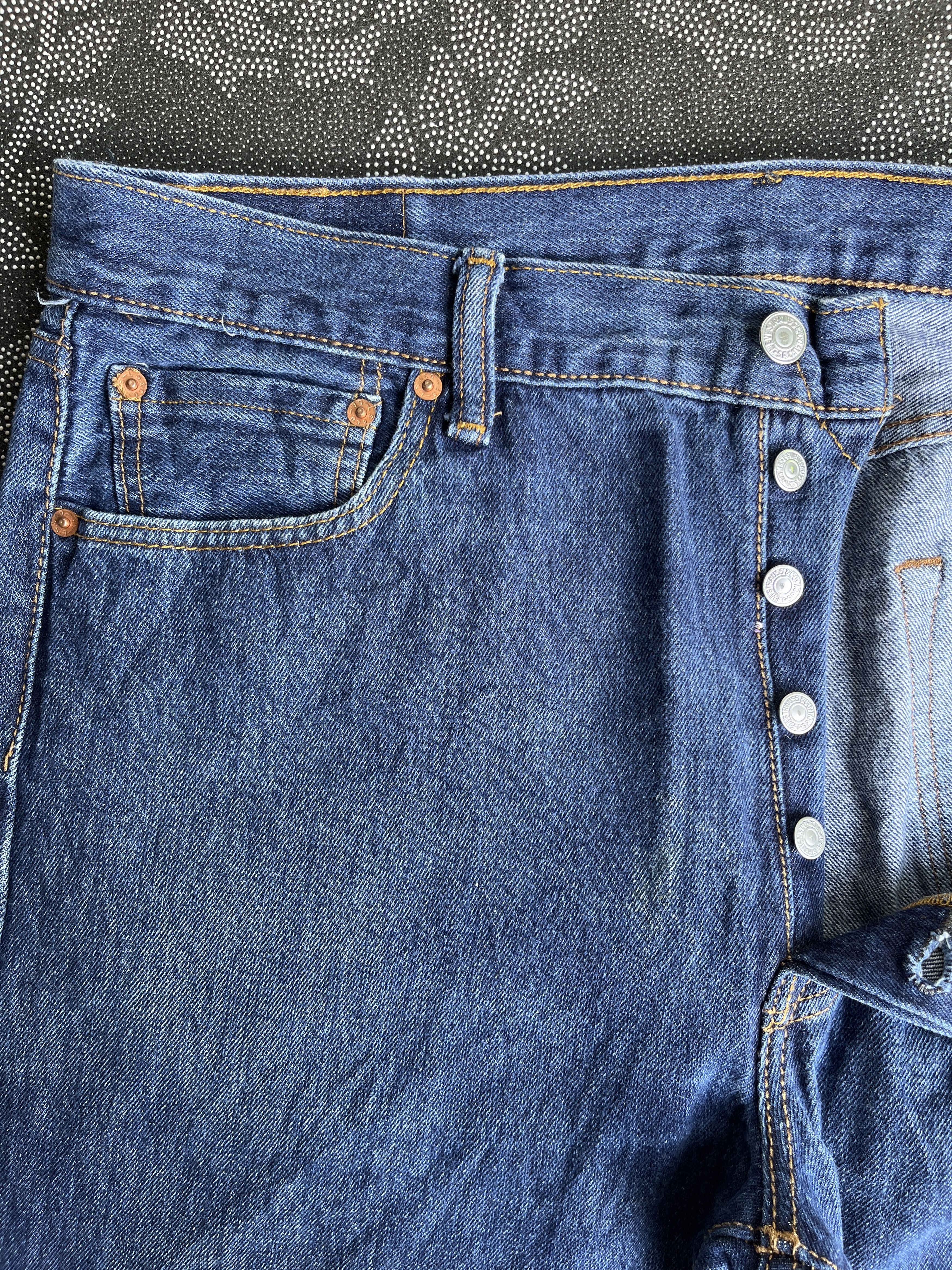 Levi's × Vintage Vintage Levi’s 501 Jeans Blue Wash Denim - J196 Size US 36 / EU 52 - 5 Thumbnail