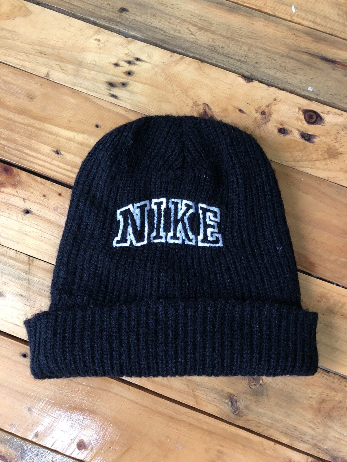 Nike Vintage Nike Beanie Size ONE SIZE - 1 Thumbnail