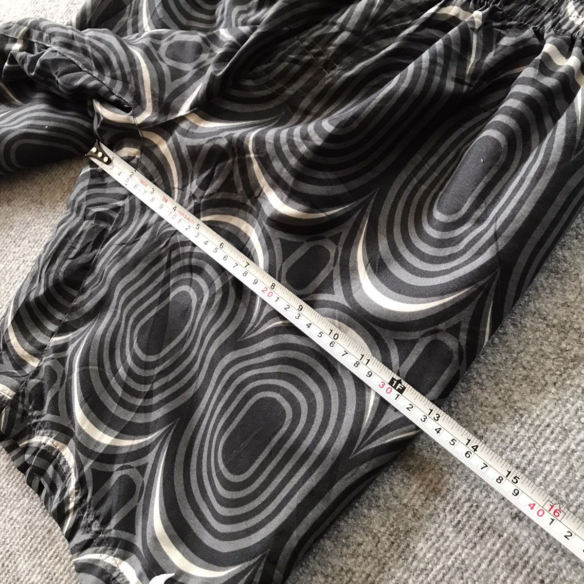 Nike × Vintage NIKE WINDBREAKER SHORT PANTS Size US 32 / EU 48 - 8 Thumbnail