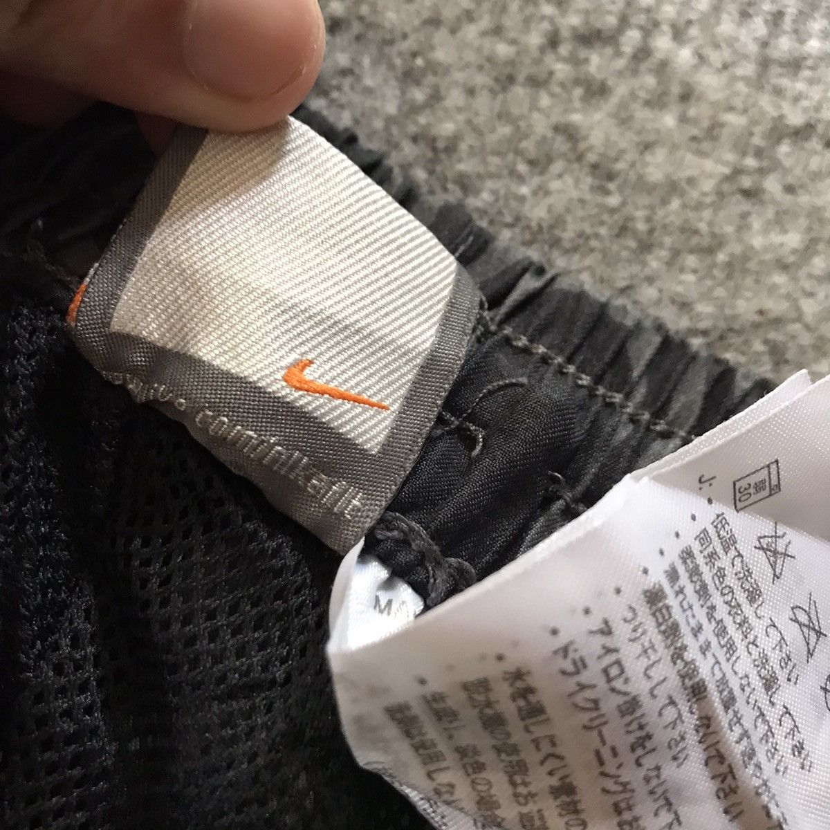 Nike × Vintage NIKE WINDBREAKER SHORT PANTS Size US 32 / EU 48 - 12 Thumbnail