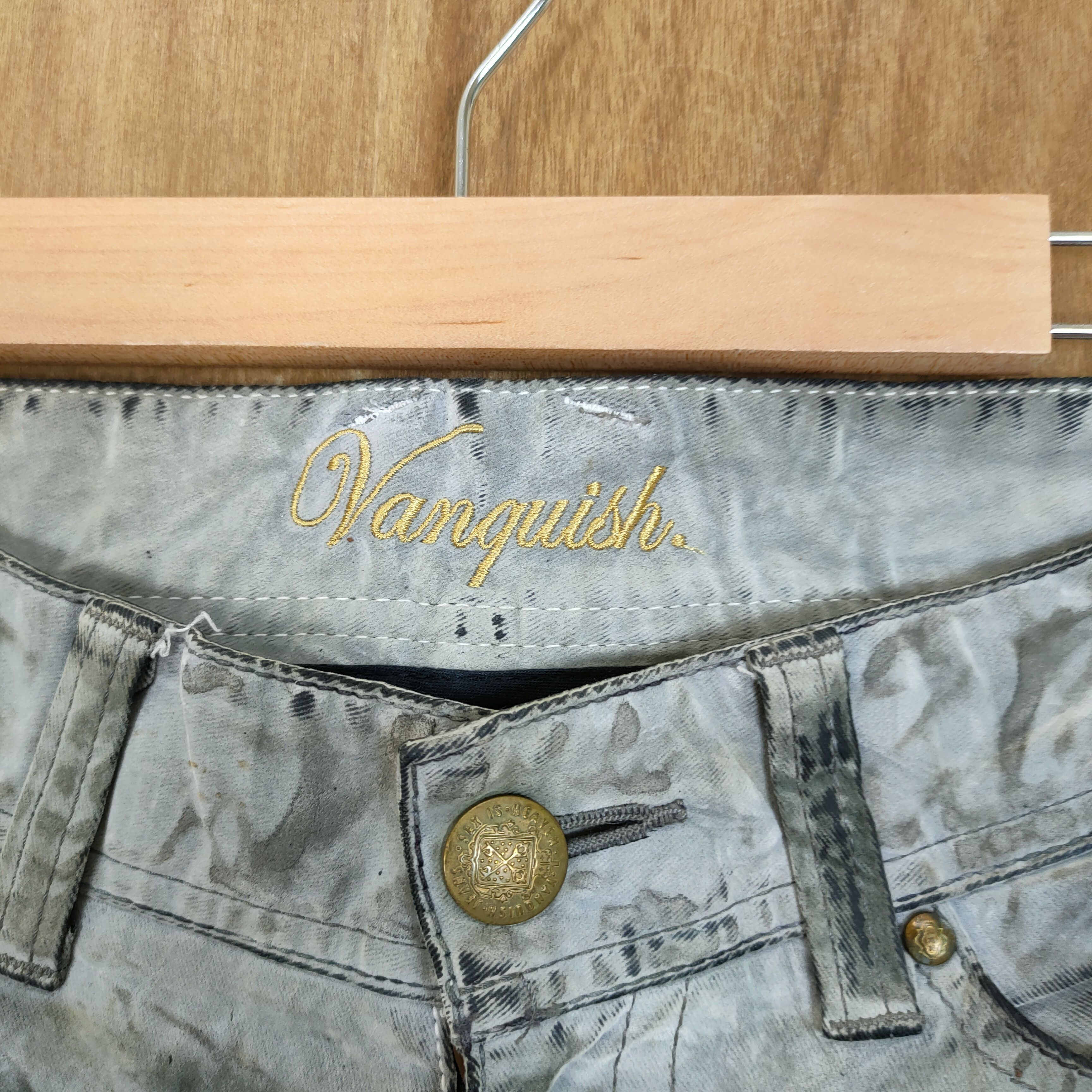 Vanquish RARE! VANQUISH GOLD FADED FLARE PANTS RUSTY Size US 30 / EU 46 - 6 Thumbnail