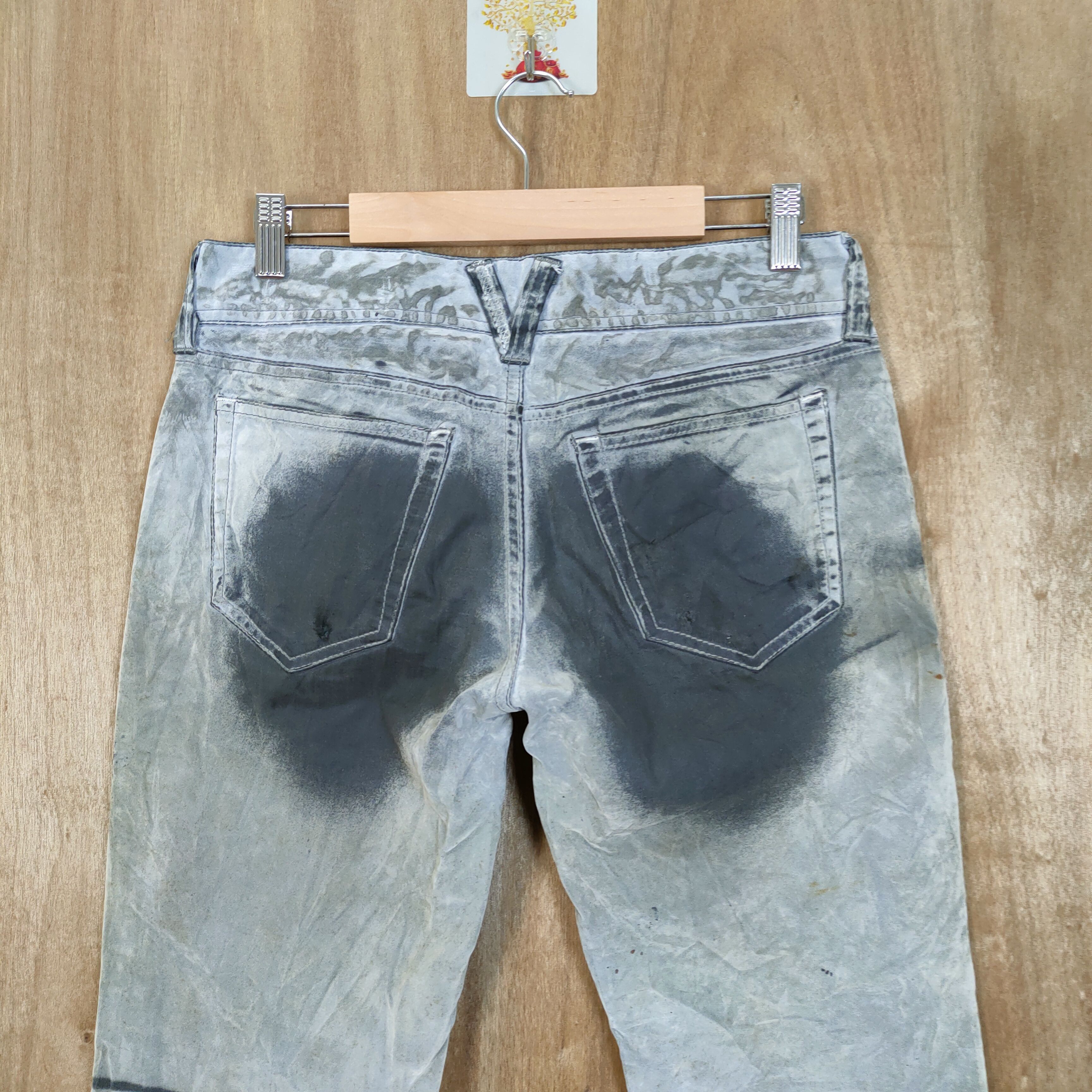 Vanquish RARE! VANQUISH GOLD FADED FLARE PANTS RUSTY Size US 30 / EU 46 - 8 Thumbnail