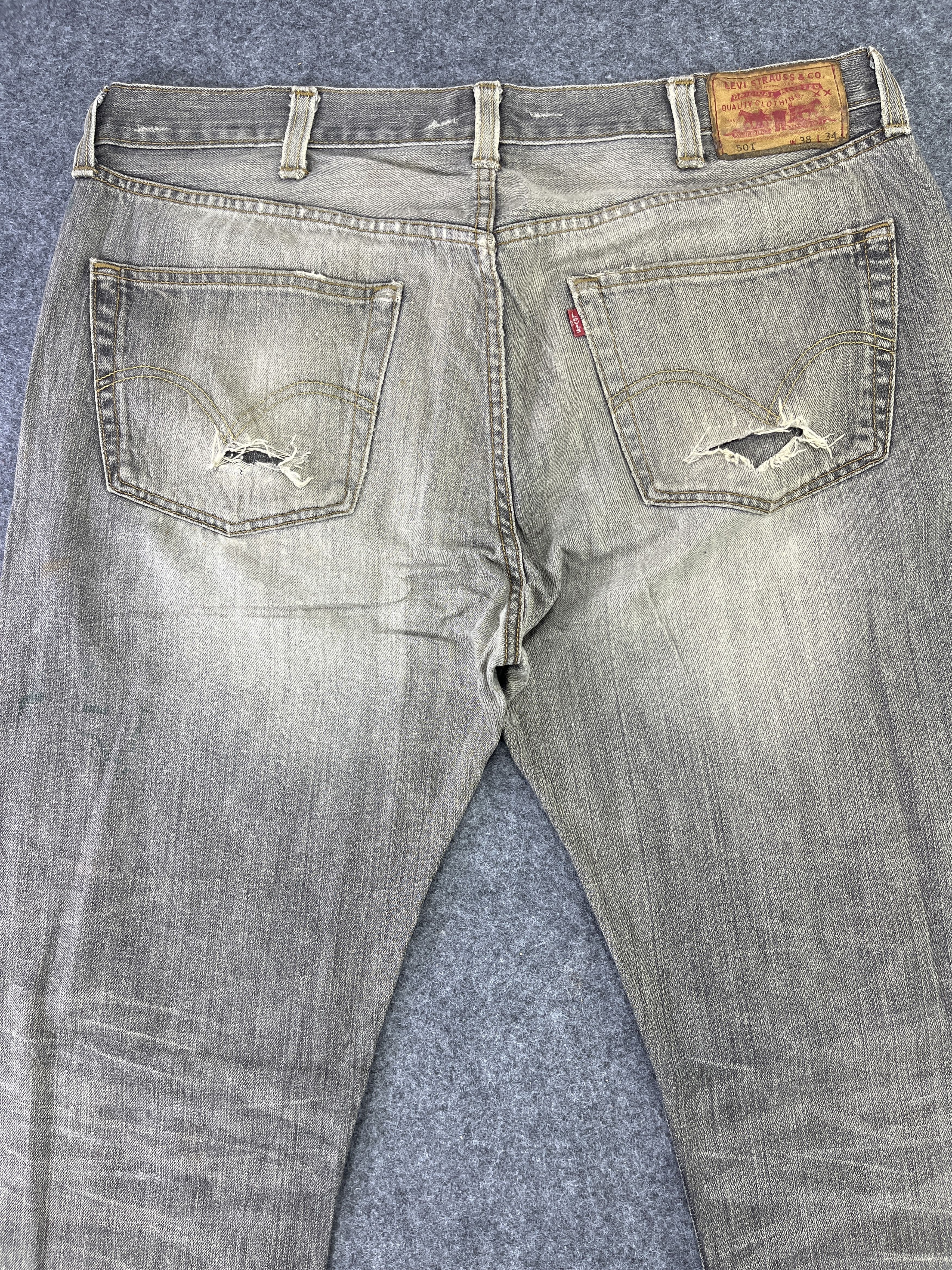 Levi's Vintage Levis 501 Ripped Jeans - J770 Size US 38 / EU 54 - 4 Thumbnail
