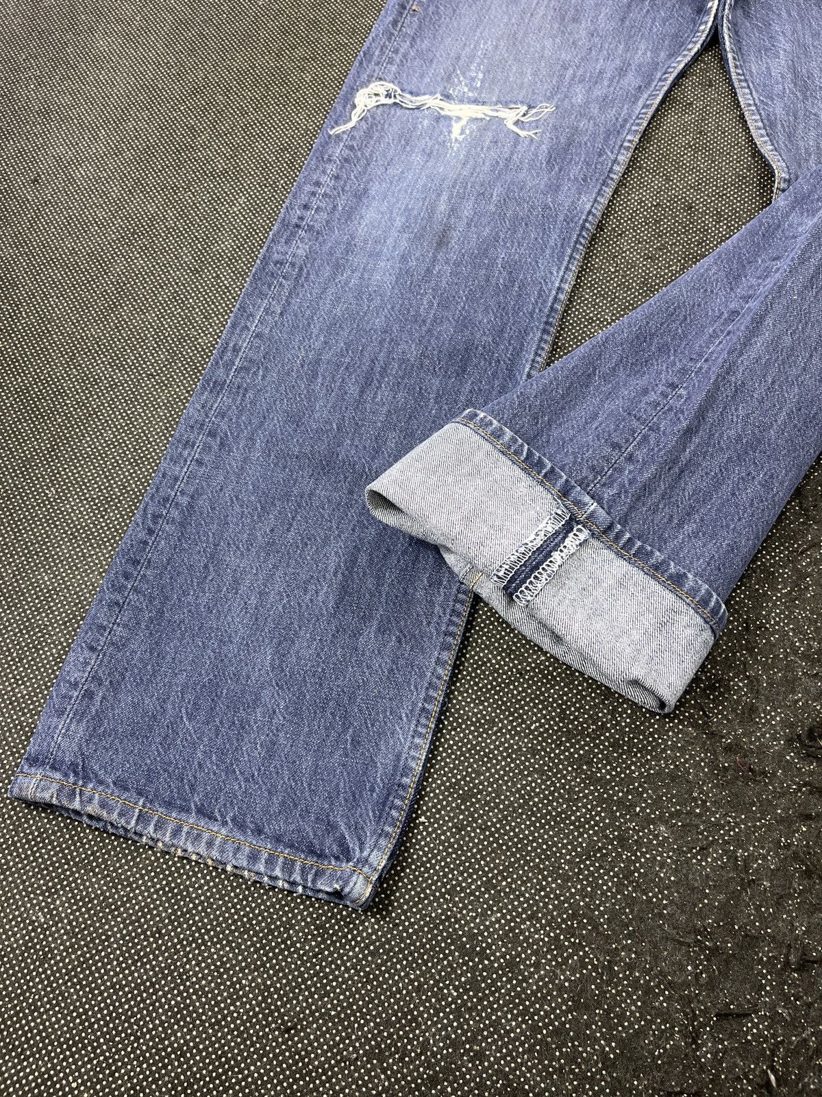 Levi's Vintage Blue Wash Levi's 501 Distressed Jeans - J731 Size US 31 - 7 Thumbnail