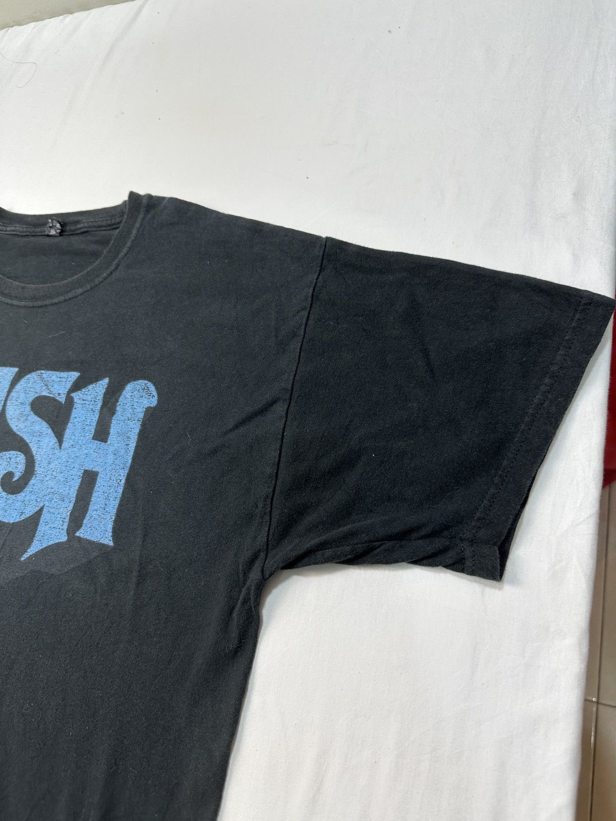 Band Tees Rush rock band tshirt Size US L / EU 52-54 / 3 - 5 Thumbnail