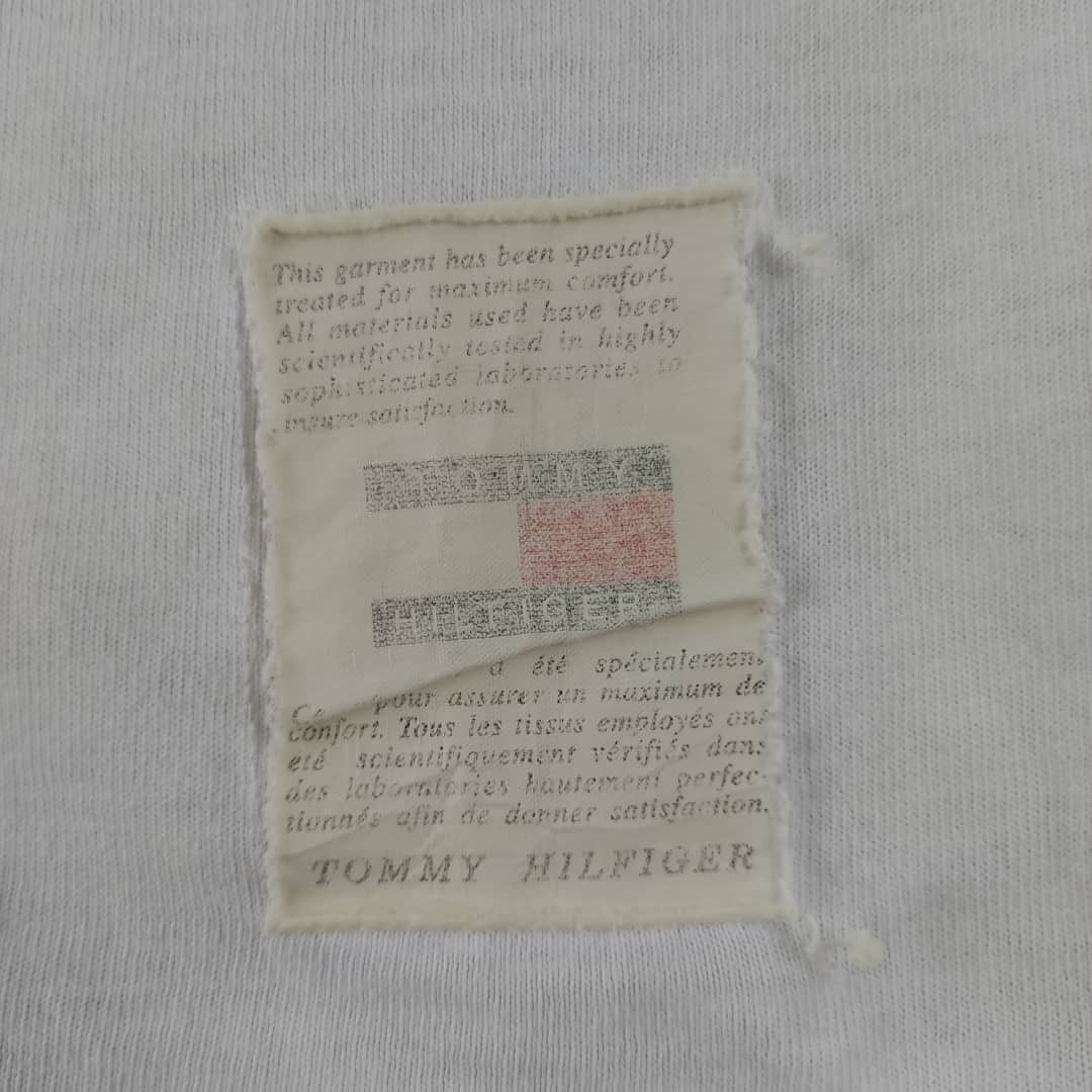 Tommy Hilfiger × Vintage vintage tee TOMMY HILFIGER 90s big logo A32 Size US M / EU 48-50 / 2 - 4 Thumbnail