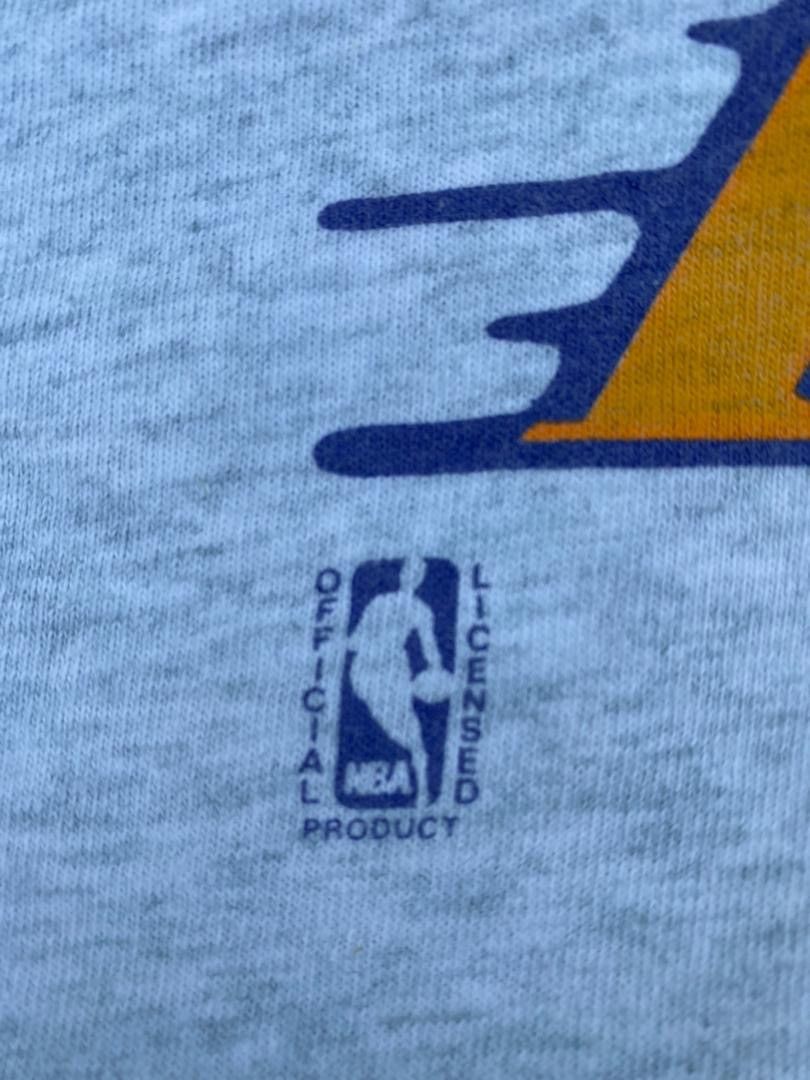 NBA × Vintage vintage tee L A Lakers ( A 19 ) Size US L / EU 52-54 / 3 - 3 Thumbnail