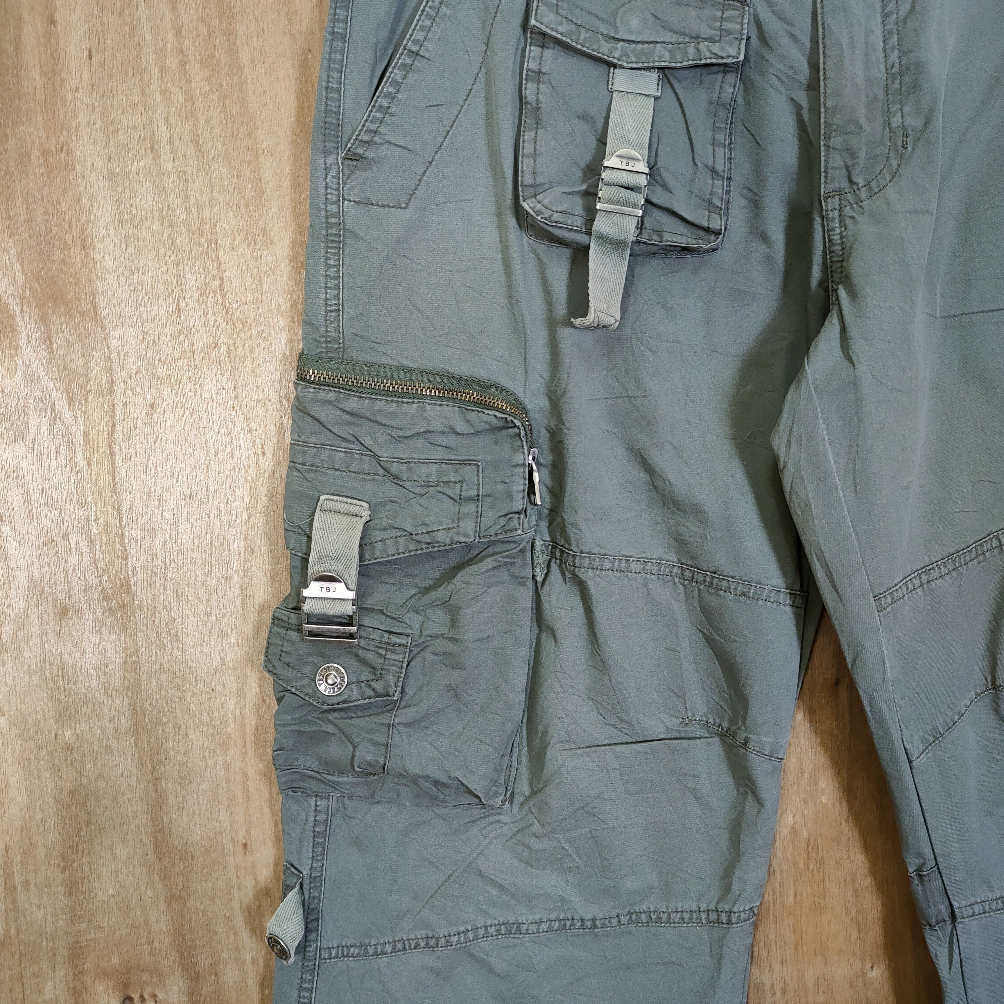 Japanese Brand VINTAGE TBJ FADED BONDAGE CARGO PANTS Size US 32 / EU 48 - 6 Thumbnail