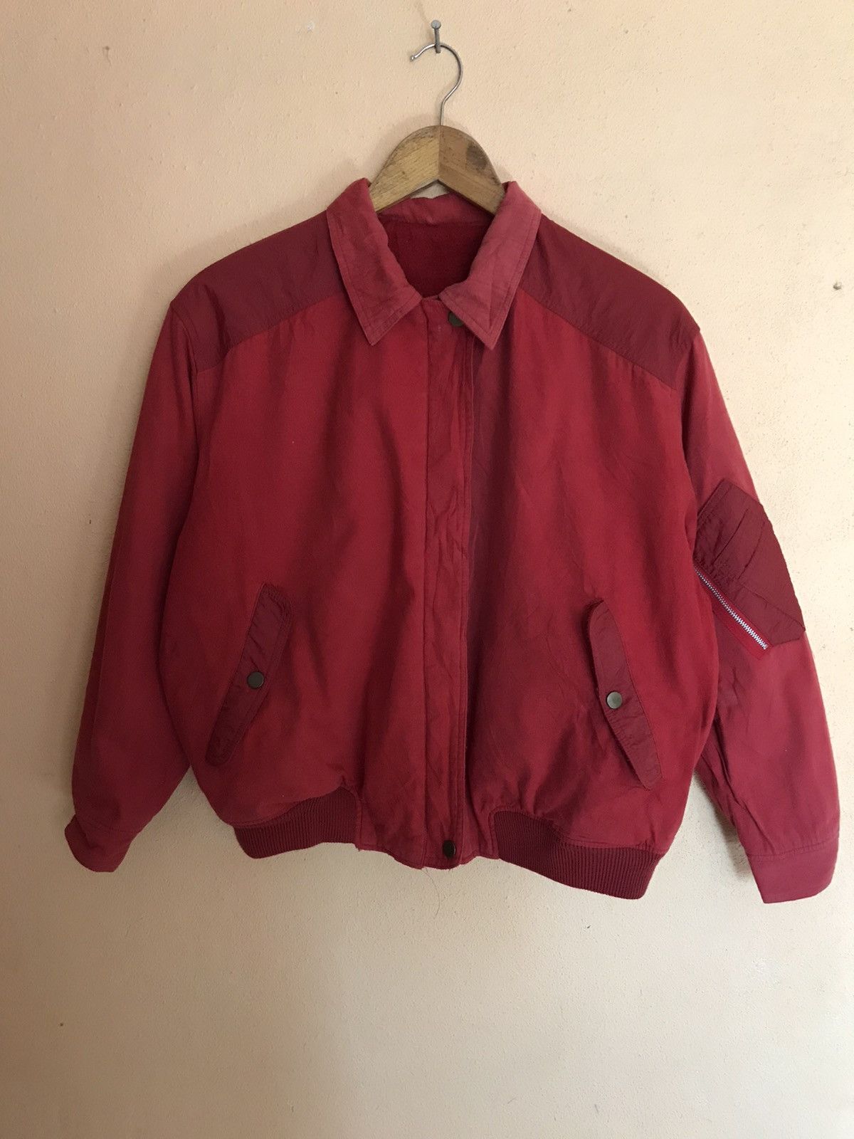 Japanese Brand × Vintage RED BOMBERS JACKET NICE DESIGN Size US M / EU 48-50 / 2 - 1 Thumbnail