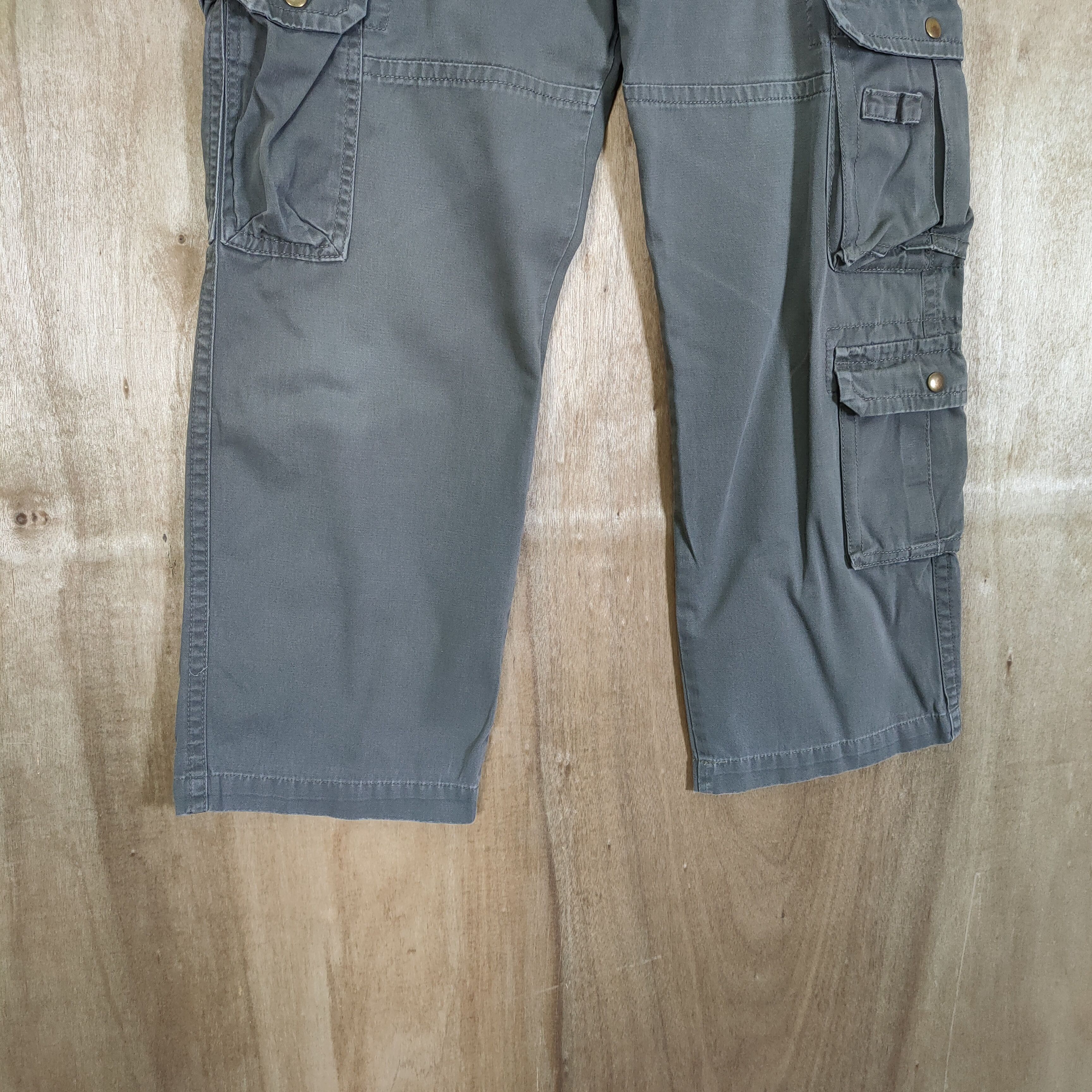 Japanese Brand VILLAND GREY CARGO PANTS MULTIPOCKET TACTICAL Size US 33 - 7 Thumbnail