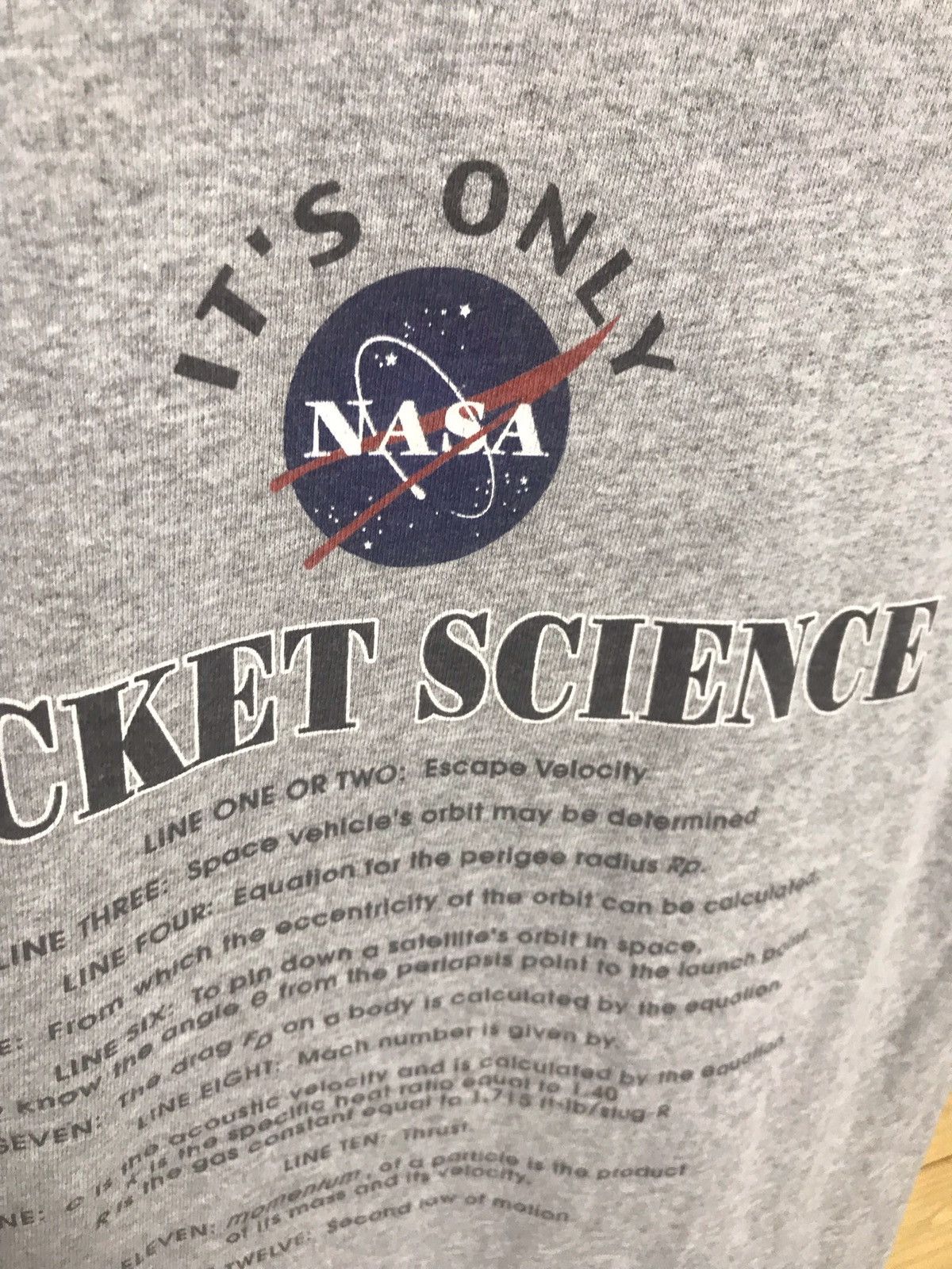 Vintage Nasa Kennedy Space Center t-shirt Size US S / EU 44-46 / 1 - 8 Thumbnail