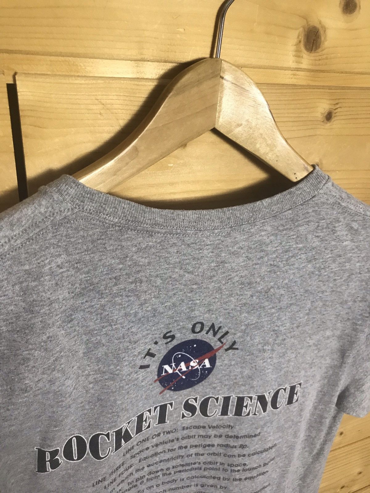 Vintage Nasa Kennedy Space Center t-shirt Size US S / EU 44-46 / 1 - 10 Thumbnail
