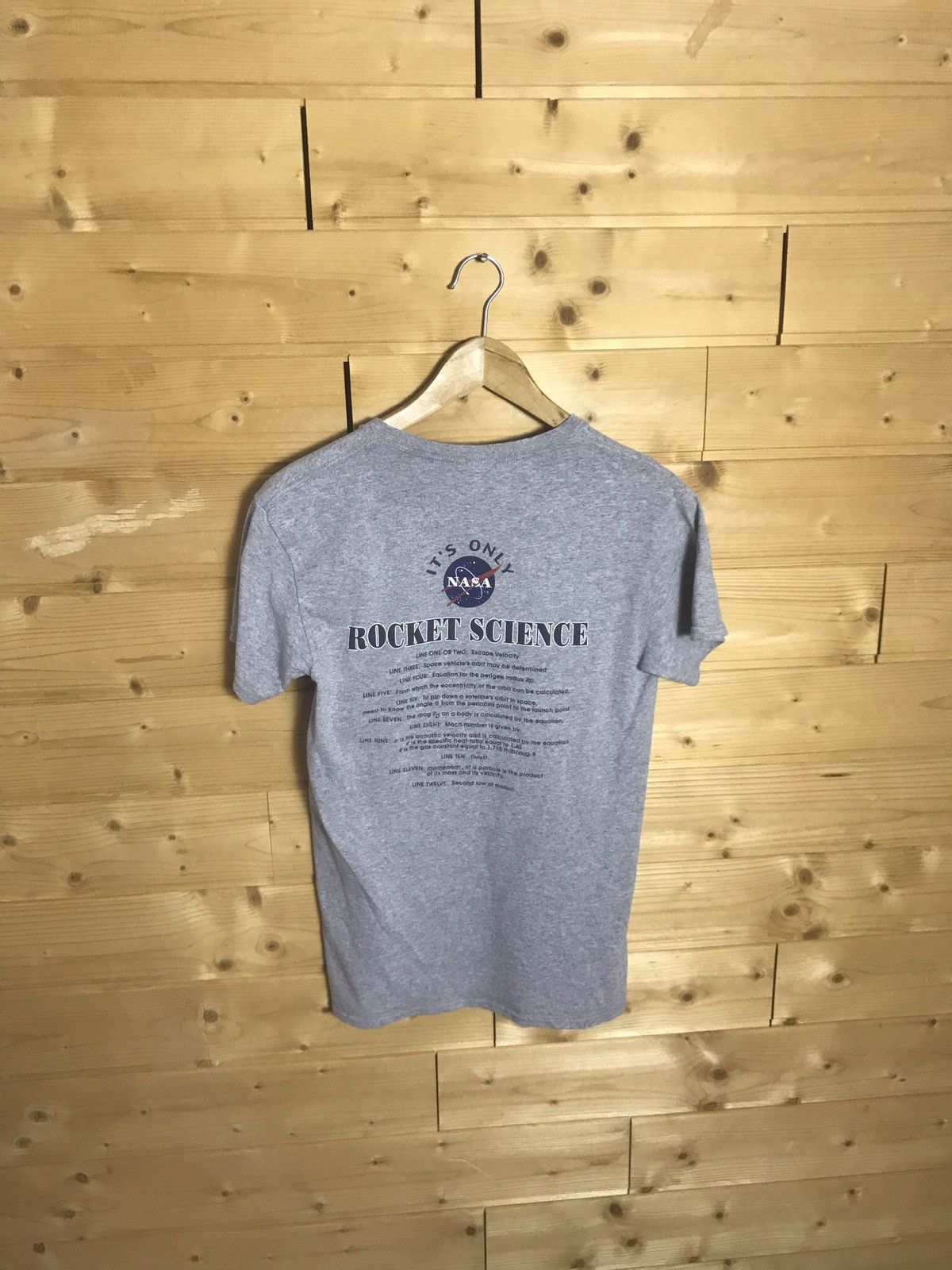 Vintage Nasa Kennedy Space Center t-shirt Size US S / EU 44-46 / 1 - 7 Thumbnail