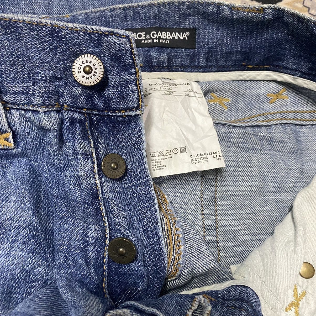 Dolce & Gabbana Dolce & Gabbana Denim Thrashed Jeans Size US 30 / EU 46 - 13 Thumbnail