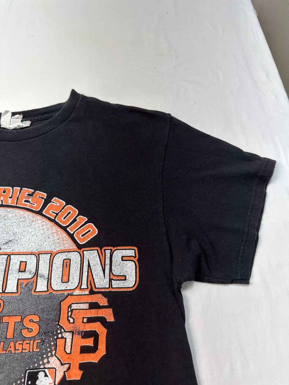 Delta Vtg NBA World Champions Series 2010 tee shirt Size US L / EU 52-54 / 3 - 12 Thumbnail
