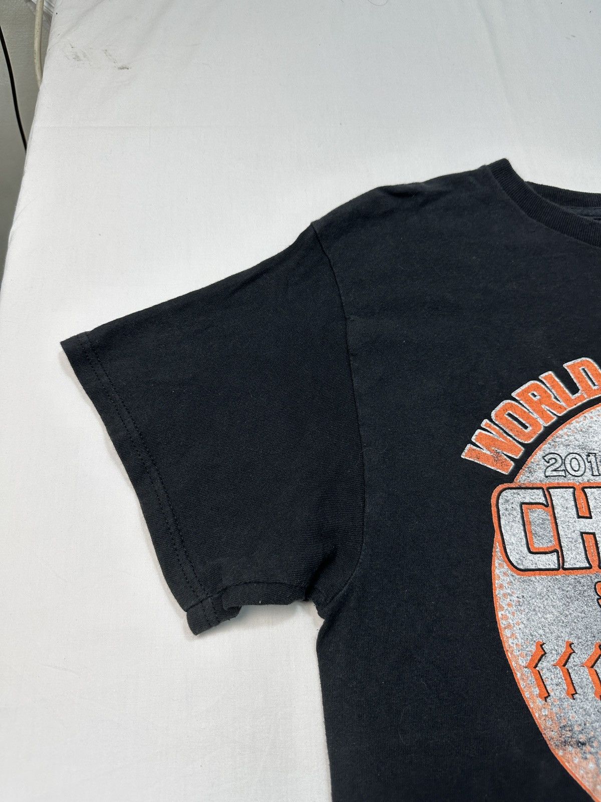 Delta Vtg NBA World Champions Series 2010 tee shirt Size US L / EU 52-54 / 3 - 13 Thumbnail