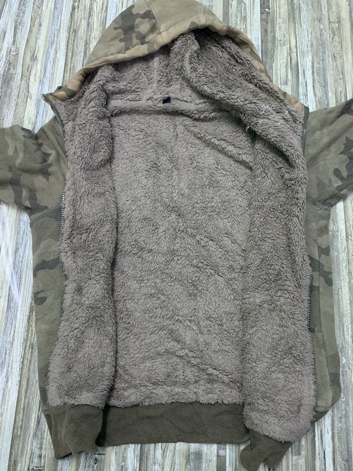 Uniqlo Nice Army Uniqlo Zipper Hoodies Size US M / EU 48-50 / 2 - 5 Thumbnail