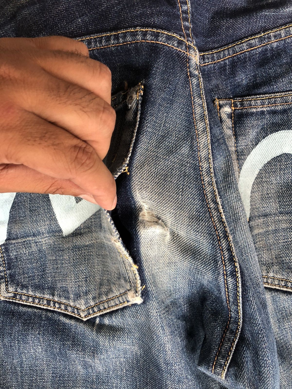 Evisu Evisu 2001 Distressed Jeans Selvedge Denim Size US 28 / EU 44 - 16 Thumbnail