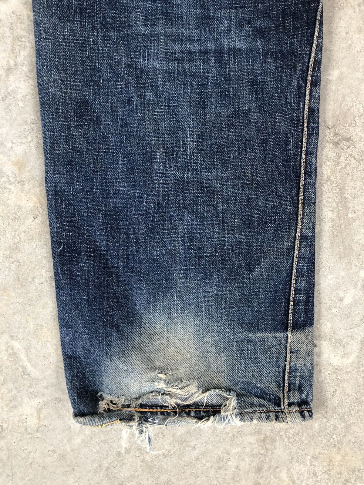 Evisu Evisu 2001 Distressed Jeans Selvedge Denim Size US 28 / EU 44 - 13 Thumbnail